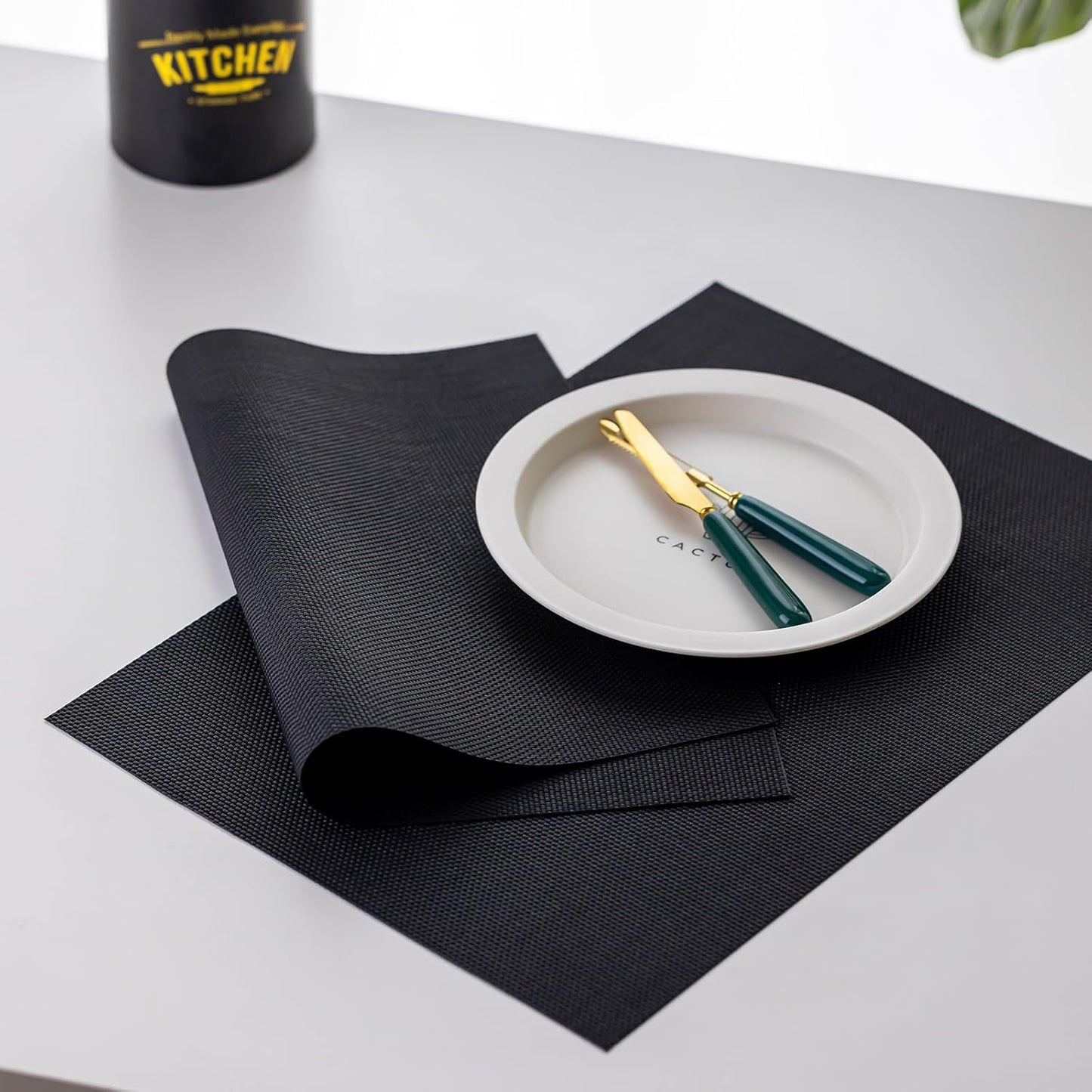 LEXMORE PlaceMats Set of 12 Vinyl/Plastic Woven Place Mats for Kitchen Table Indoor/Outdoor Washable PlaceMat Wipeable Dining Table Mats(Black)