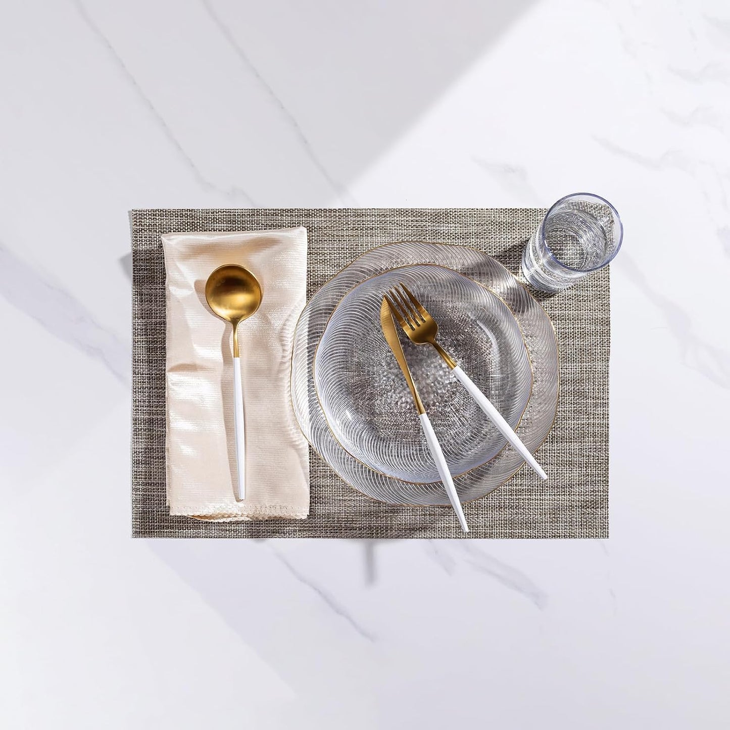 LEXMORE Placemats Set of 8 Vinyl/Plastic Woven Place Mats for Kitchen Table Indoor/Outdoor Washable Placemat Wipeable Dining Table Mats(A-Cappuccino)