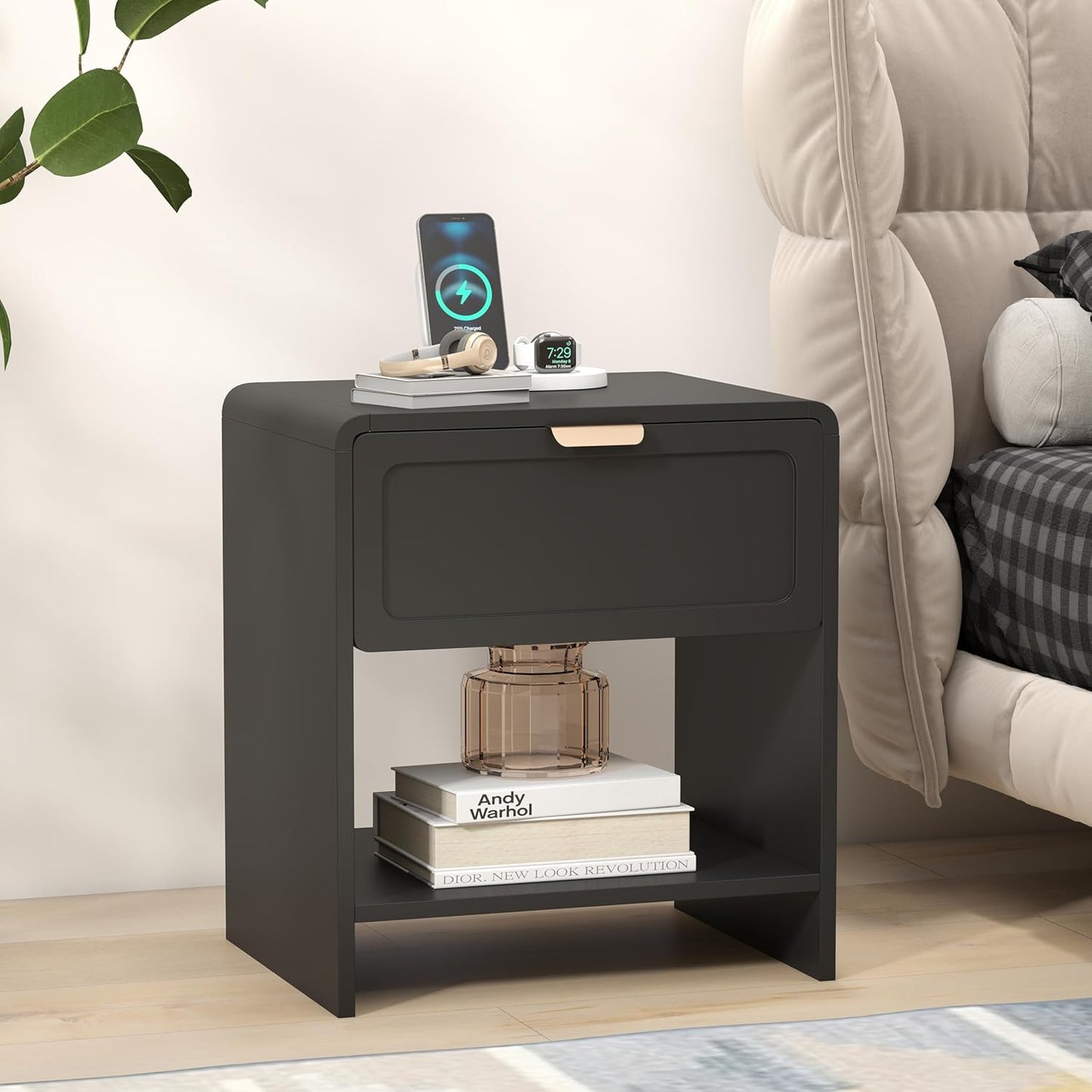 LEVNARY Nightstand Set of 2, Mid-Century Modern Bedside Table with Charging Station and Curved Top Corners, Wooden End Table for Farmhouse Bedroom Living Room (2, Black)