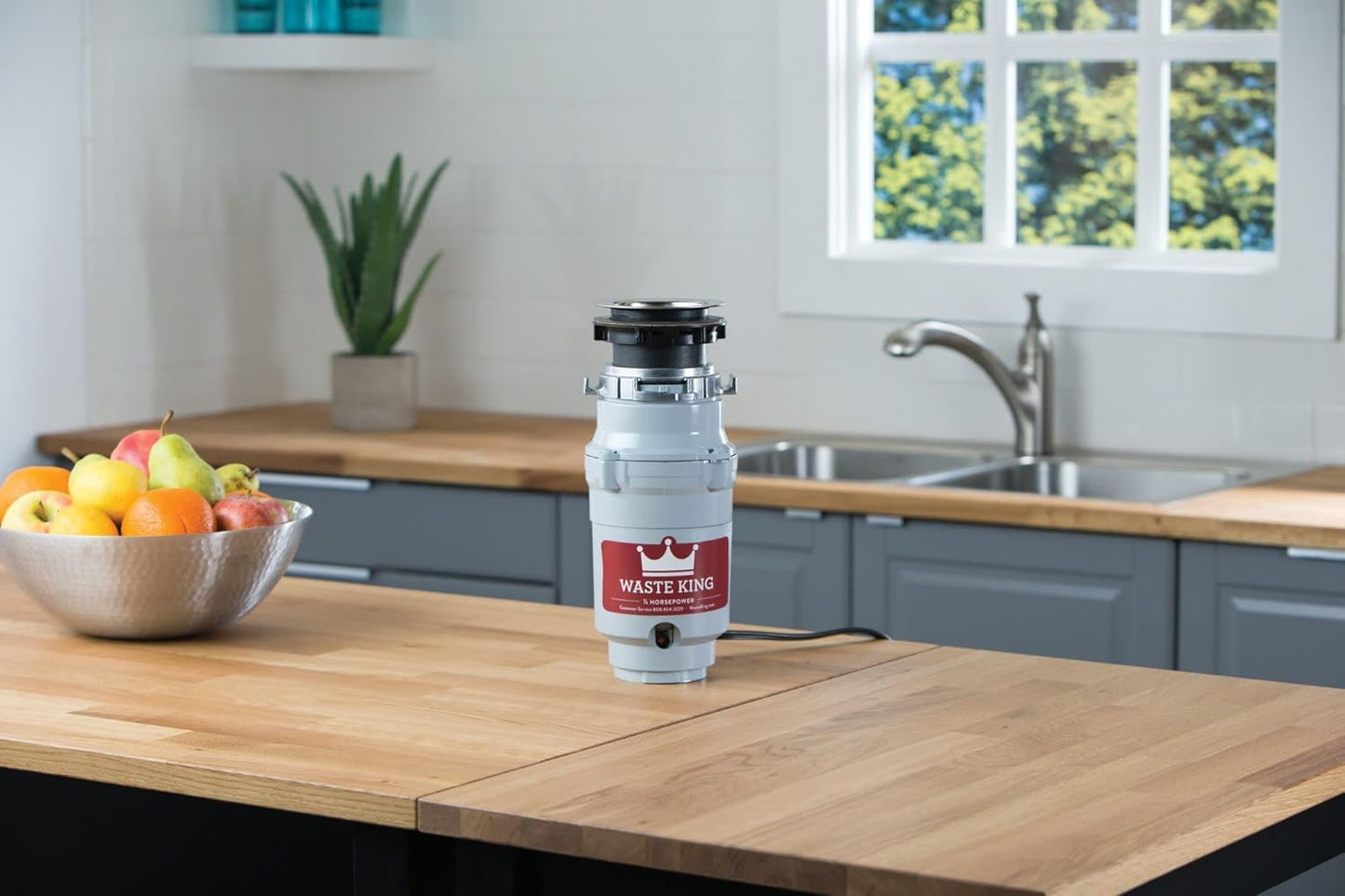 Waste King Garbage Disposal for Kitchen Sink with Power Cord, L-1001