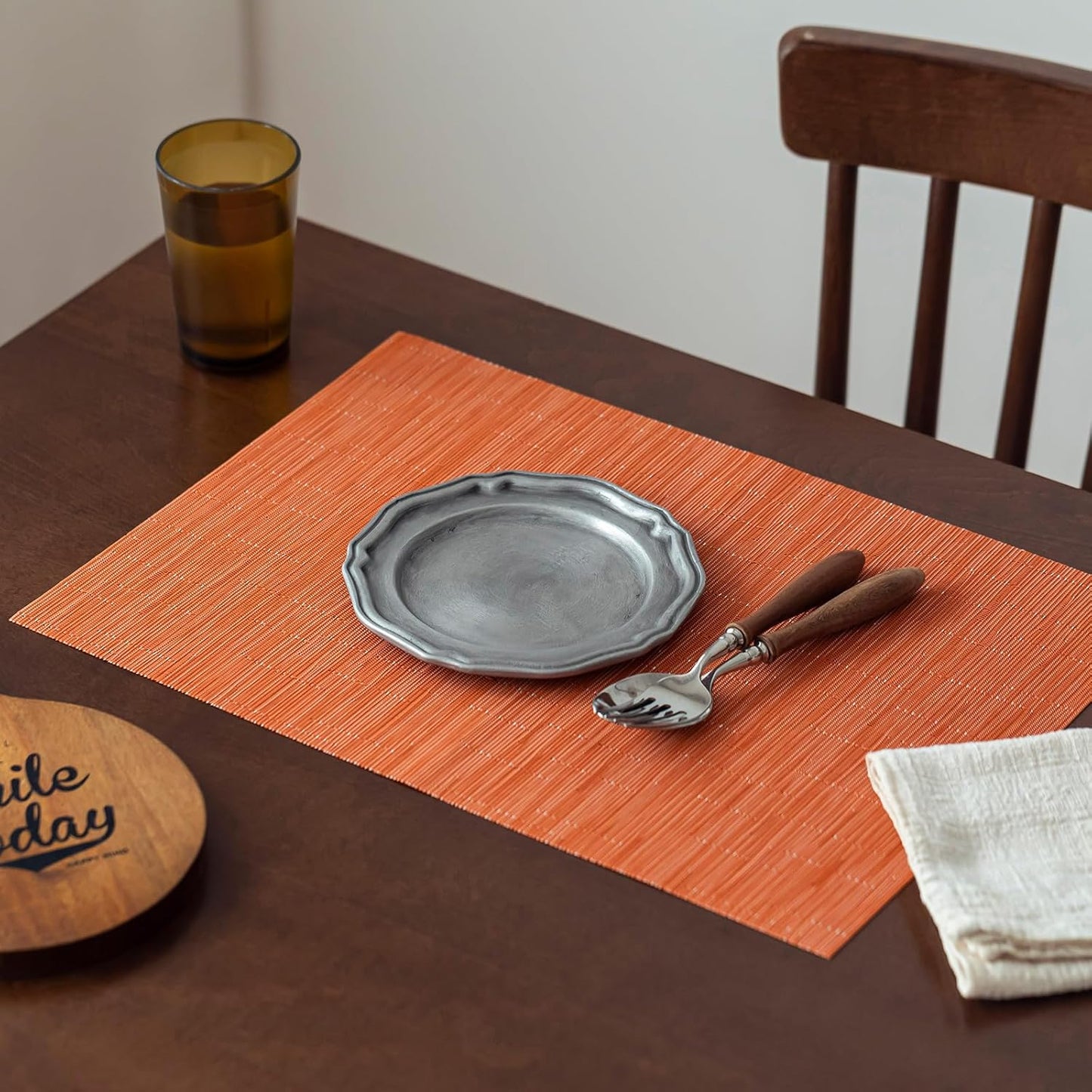 LEXMORE Placemats Set of 8 Vinyl/Plastic Woven Place Mats for Kitchen Table Indoor/Outdoor Washable Placemat Wipeable Dining Table Mats(Orange)