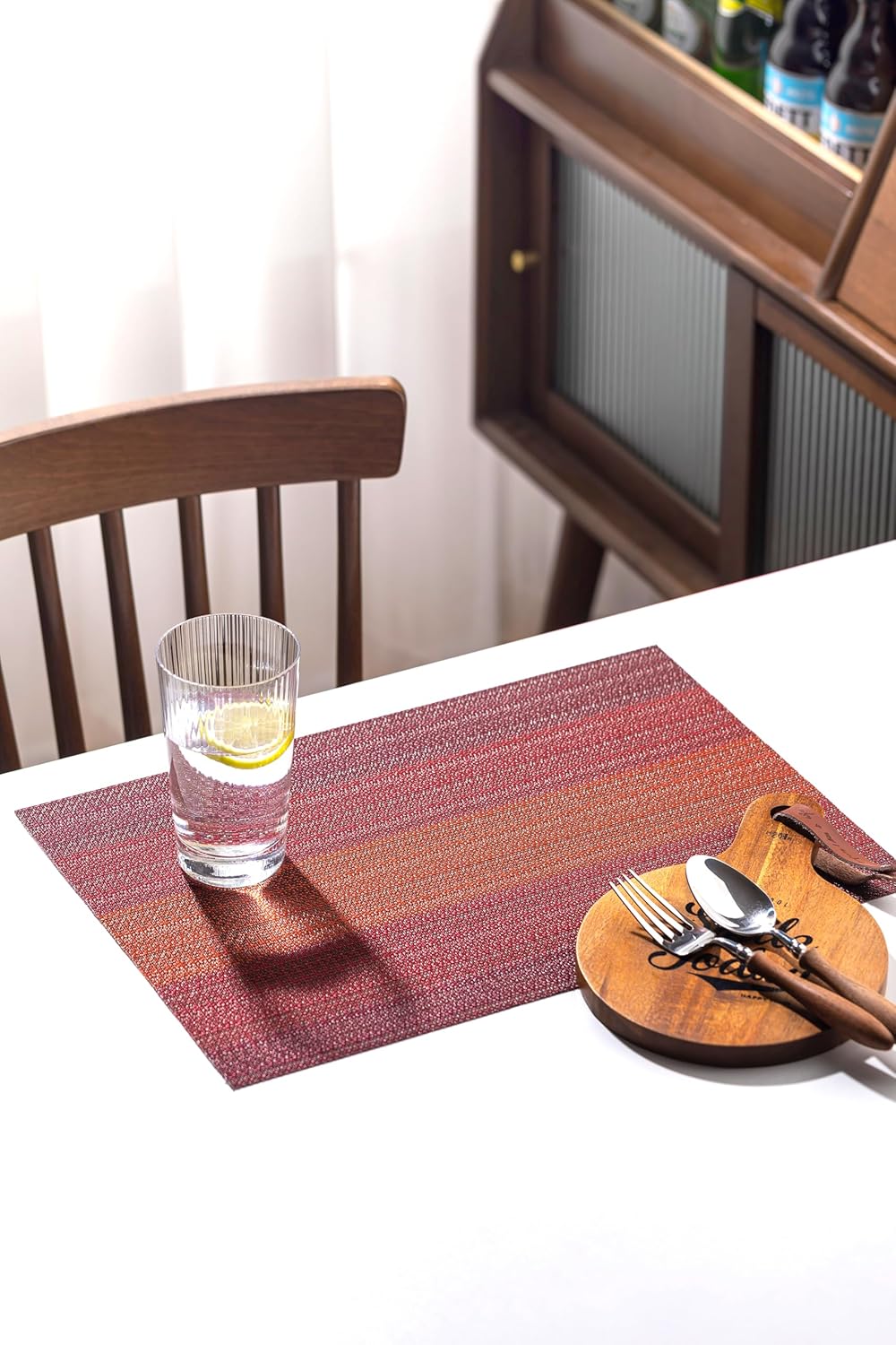 LEXMORE Placemats Set of 4 Vinyl/Plastic Woven Place Mats for Kitchen Table Indoor/Outdoor Washable Placemat Wipeable Dining Table Mats(Pomegranate Parade)