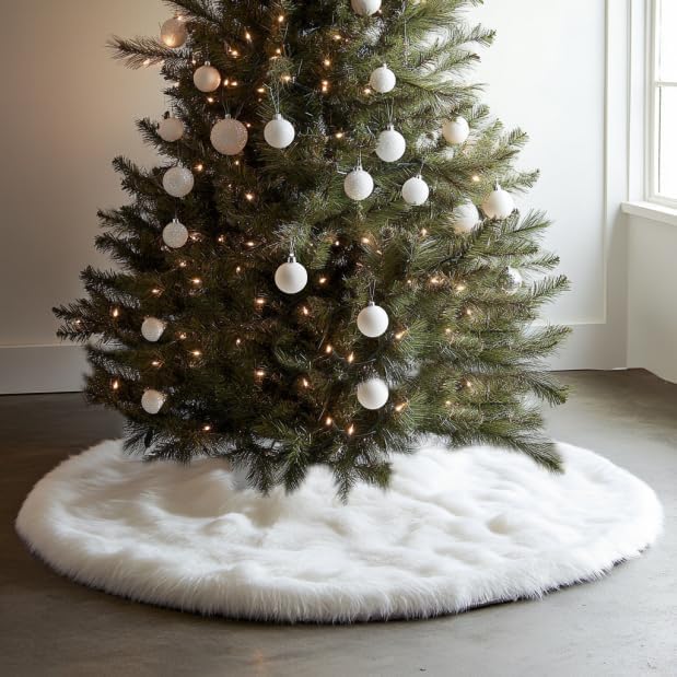 AISENO 30 White Faux Fur Christmas Tree Skirt, Luxury Plush Tree Base Cover for Holiday Party and Home Christmas Decor