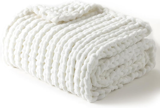 YnM Chunky Throw Blanket, Medium-Weight, Hand Knitted with Chenielle Yarn, Skin Friendly, Ventilated and Breathable, Machine Washable, Home Décor Piece for Couch, Sofa and Bed (White, 80x87 Inch)
