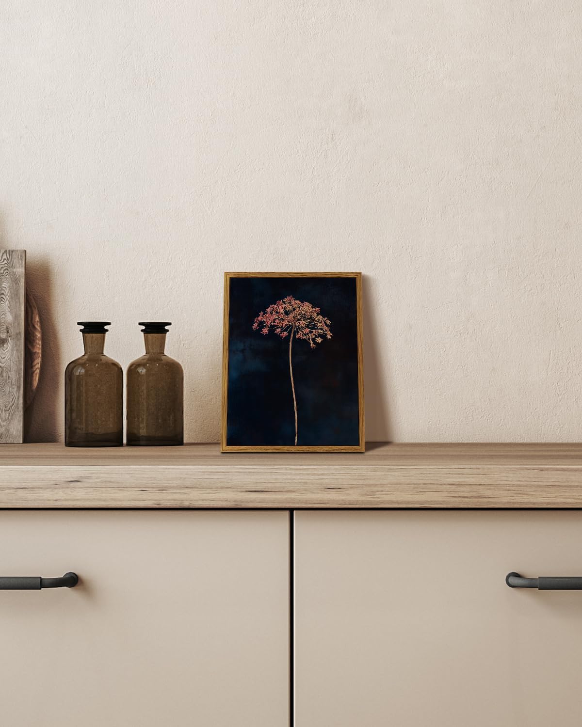 VIYYIEA Framed Canvas Wall Art, Dried Flowers Wall Art for Living Room, Plant Oil Painting Picture, Vintage Home Decor, Bathroom Wall Decor -【Queen Anne's Lace】-(10L x 8W)