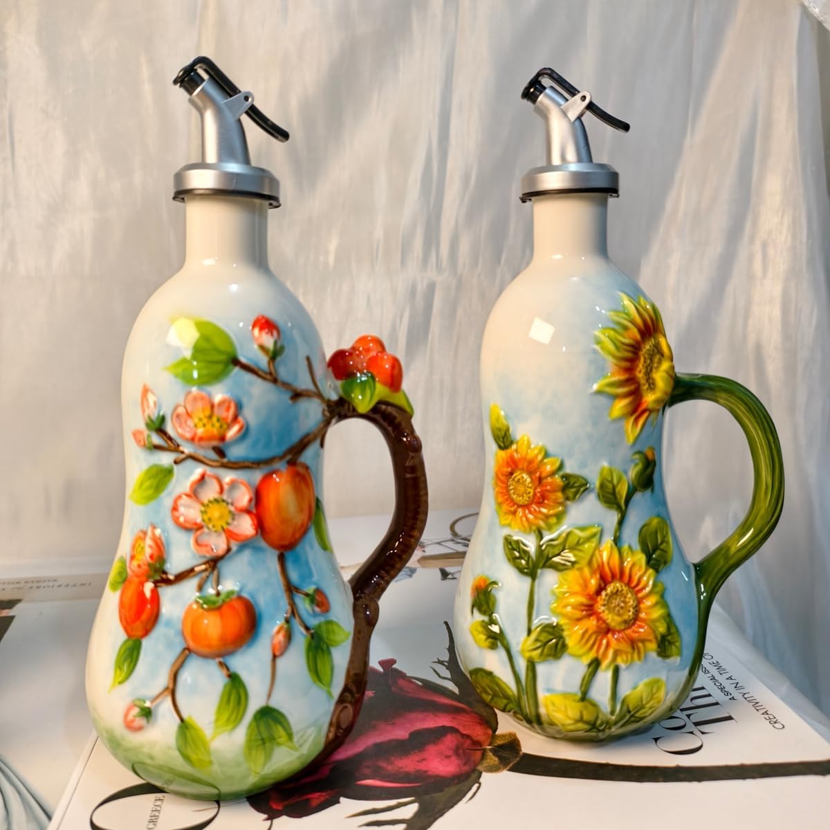 18 Oz Hand Painted Relief Ceramic Olive Oil Bottle Dispenser for Kitchen, Oil and Vinegar Bottle, Seasoning Bottle with Stainless Steel Nozzle, 540mL Oil Container with Handle for Cooking, Light Proof