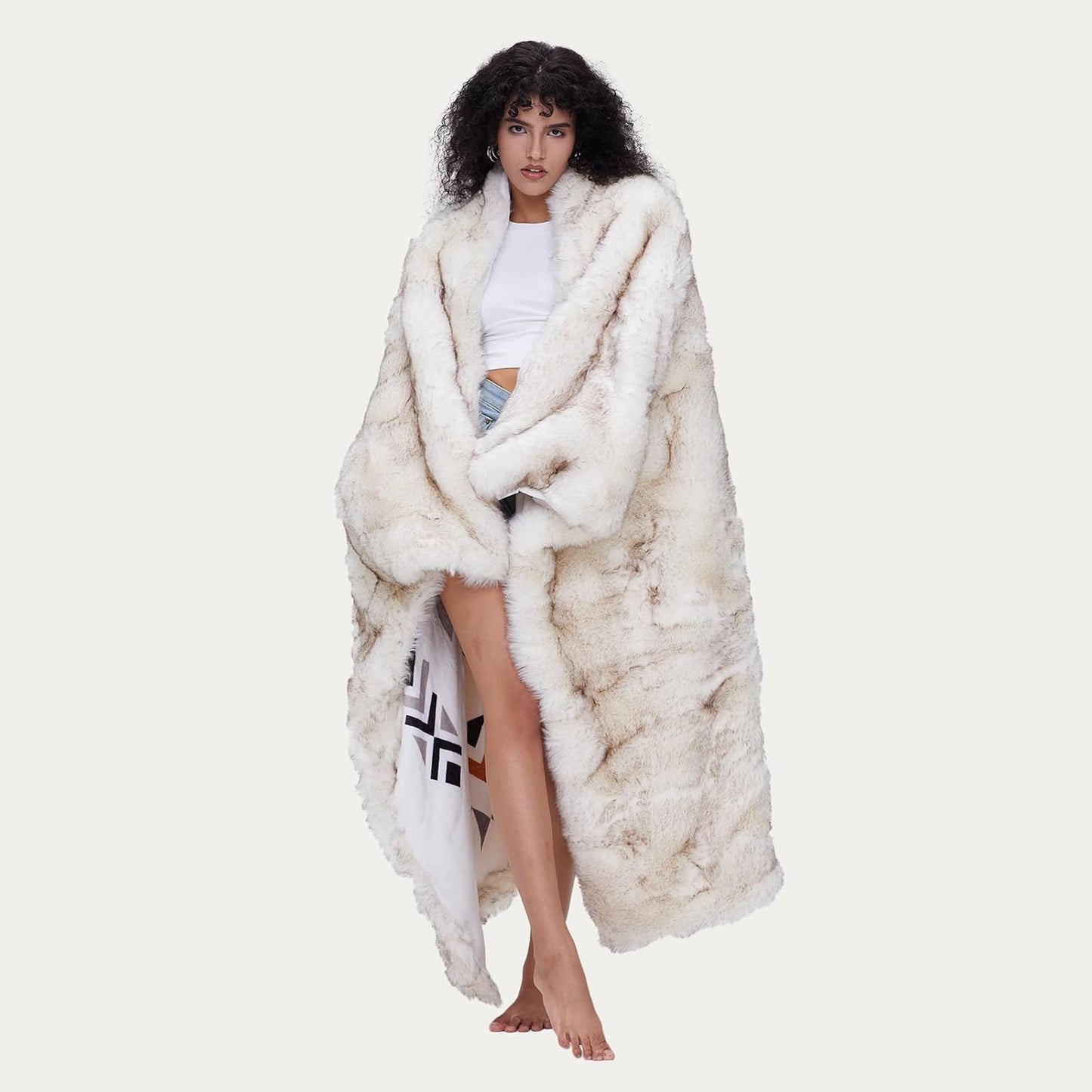 Luxury Plush Faux Fur Throw Blanket with Aztec Pattern, Super Warm, Fuzzy, Elegant, Fluffy Decoration Blanket for Couch, Armchair, Sofa and Bed, 60''x 80'', Cream