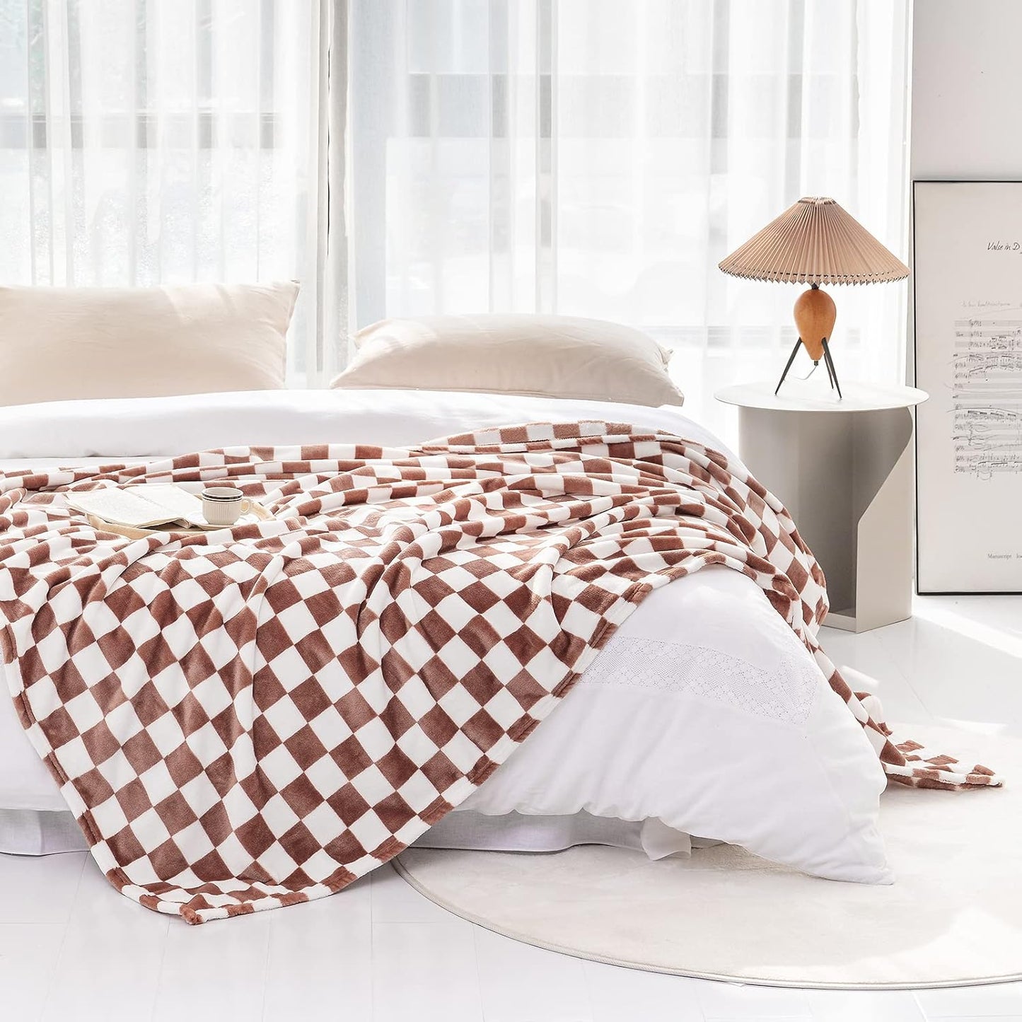 LOMAO Throw Blankets Flannel Blanket with Checkerboard Grid Pattern Soft Throw Blanket for Couch, Bed, Sofa Luxurious Warm and Cozy for All Seasons (Maple Brown, 60"x80")