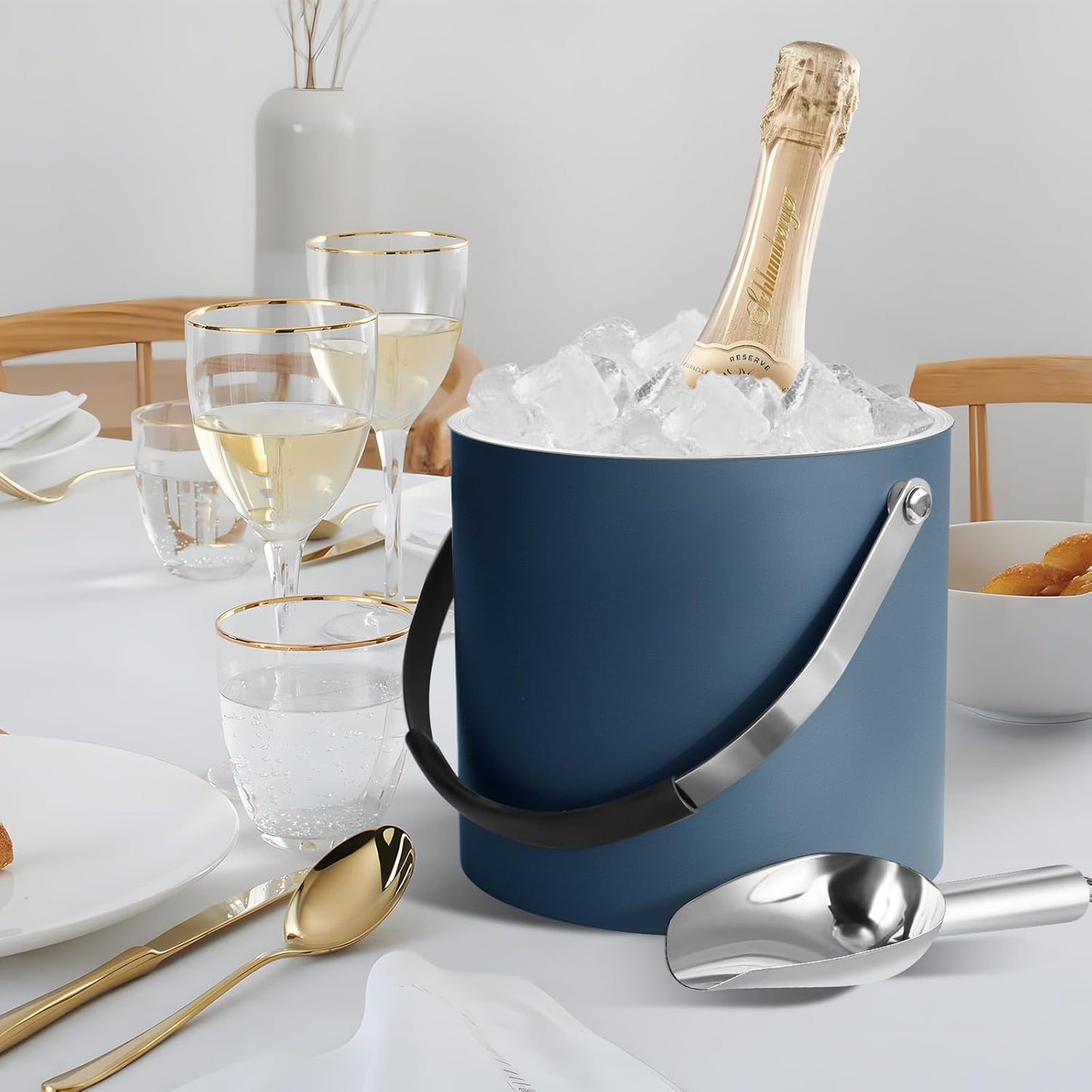 3L Ice Bucket with Silicone Lid, Scoop, Tongs & Strainer, Stainless Steel Double Wall Insulated Ice Buckets for Parties & Cocktail Bar, Outdoor Champagne Ice Container Bin, Navy