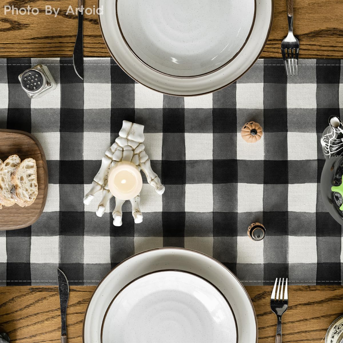 Artoid Mode Buffalo Plaid Bat Pumpkin Ghost Truck Spooky Halloween Table Runner, Sensonal Kitchen Dining Table Decoration for Home Party Decor 13x90 Inch