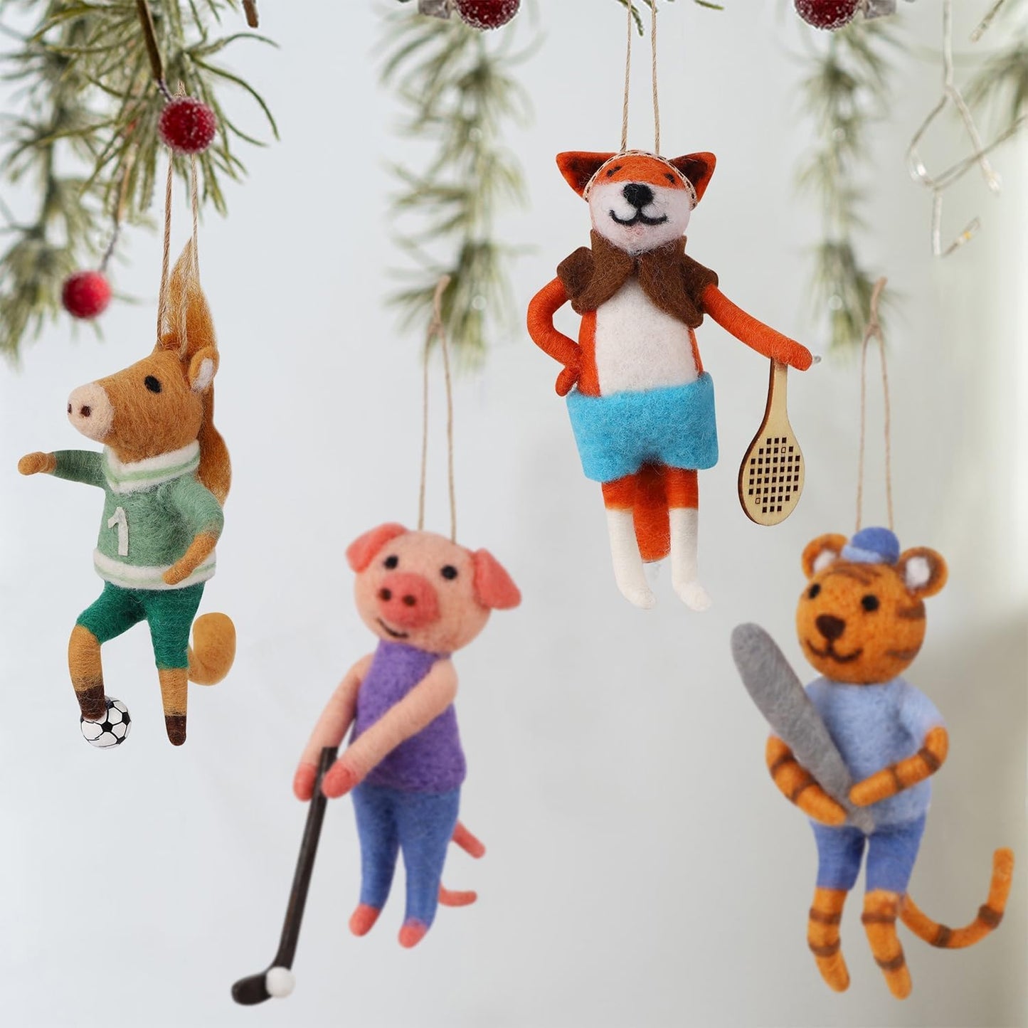Set of 4 Christmas Felt Animal Athletes Ornaments, 5" Mini Hanging Wool Player Figurines, Tiered Tray Tabletop Decor, Animal Crafts Xmas Tree Festival Holiday Easter Gifts Home Office Party Supply