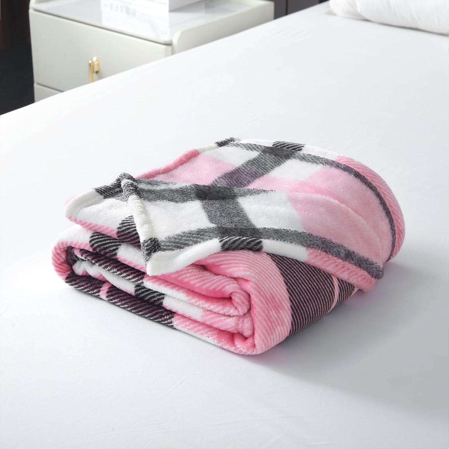 MERRYLIFE Pink Plaid Throw Blanket Decorative Fleece Throw | Ultra-Plush Colorful | Couch Blanket Travel Lap | Home Gift Use(50" 60",Pink Plaid)