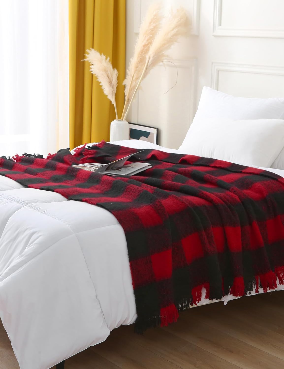 ZonLi Christmas Buffalo Plaid Throw Blanket, 50" x 60" Black and Red Decorative Blankets with Tassel for Couch, Bed, Sofa, Chair, Outdoor, Cozy Warm Lightweight Farmhouse