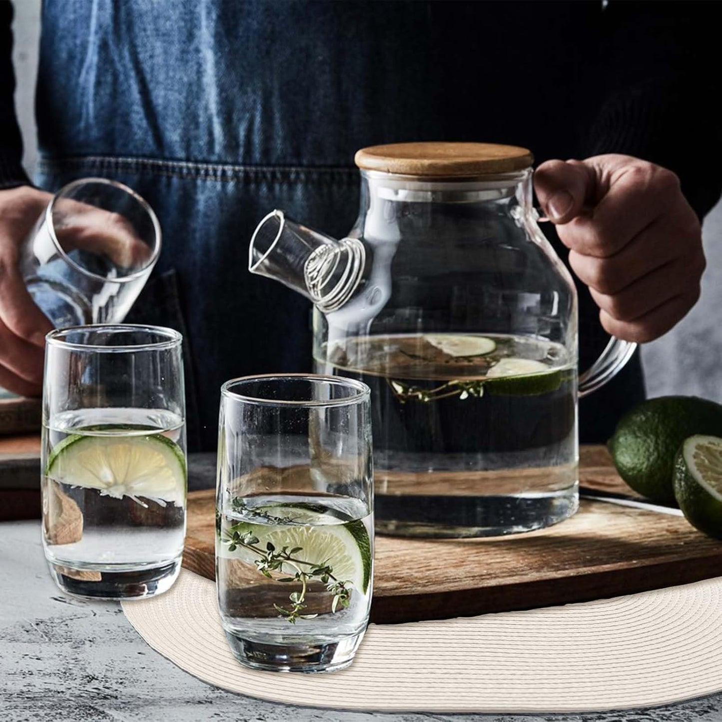 AHHFSMEI Placemats Set of 6 for Dining Table Washable Woven Vinyl Non-Slip 18x12 inches Placemat Heat-Resistant Durable Table Mats for Dining Table Easy to Clean (Oval Beige, 6)