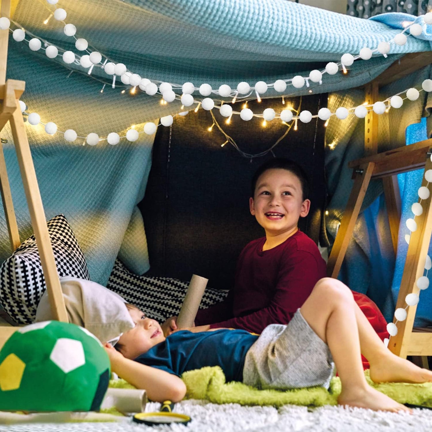 Jishi 3pk White Felt Pom Pom Garland Christmas Tree Decorations Indoor Home Decor, Cute Winter Wonderland Snow Ball Ornaments, Hanging String Pompom Snowball Beads, Xmas Holiday Birthday Party Banners