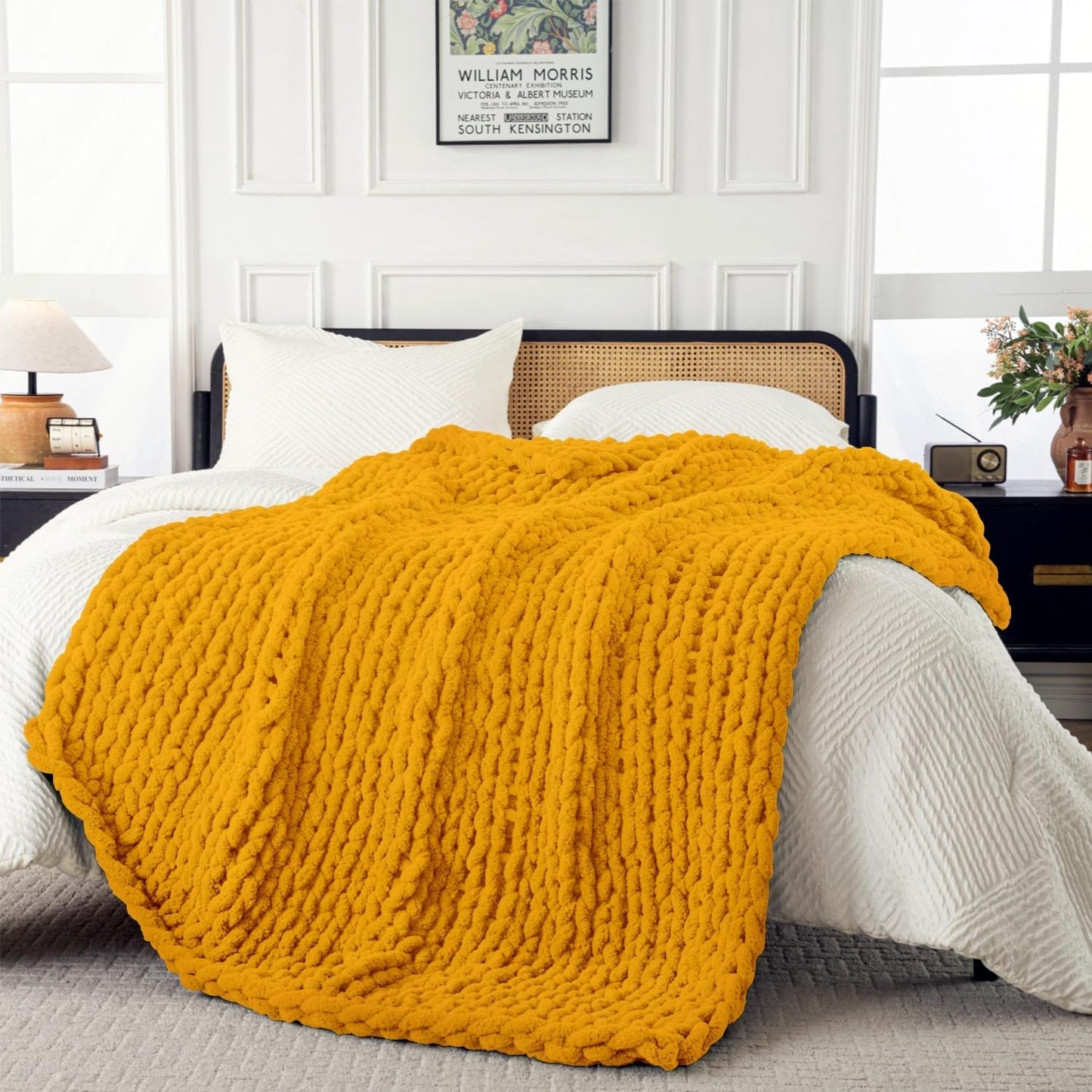 Ultra Soft Chunky Knit Blanket Throw -50x60 Hand Knitted Warm Chenille Throw Blanket, Home Decor Soft Thick Yarn Cable Knit Blanket Breathable Fleece Banket Christmas for Couch Bed Sofa Best GIF
