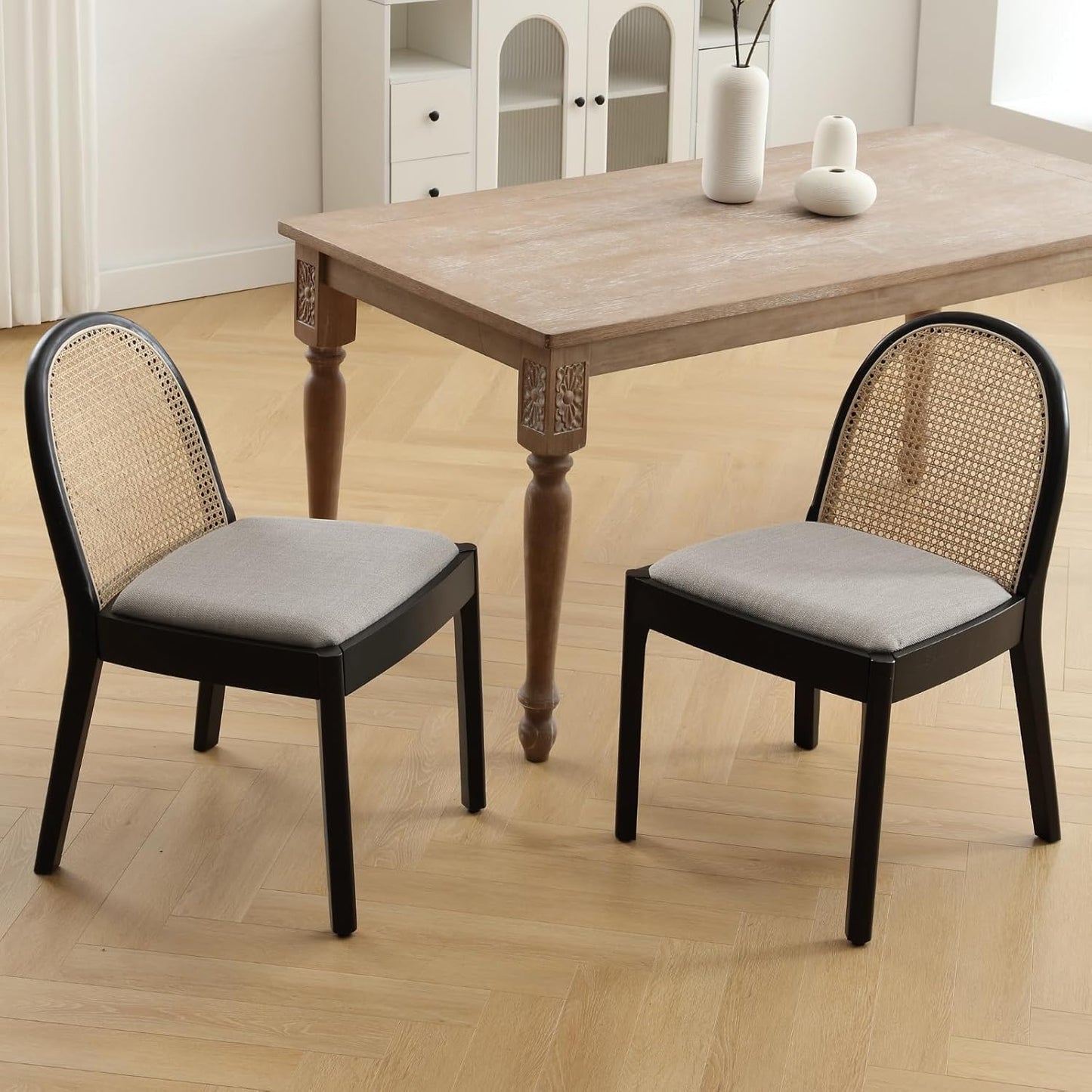 Mid Century Dining Chairs Set of 4, Accent Rattan Side Chairs Linen Fabric Kitchen Chair with Solid Wooden Legs for Living Room Dining Room, Grey