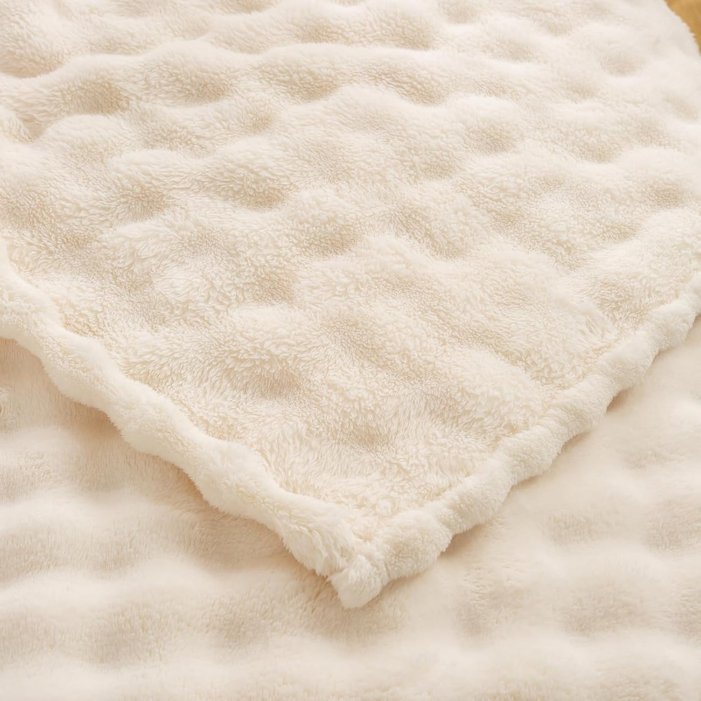 YUSOKI Luxury 3D Bubble Throw Blanket 5lb,All Ages,Home Decoration, (Ivory,90 * 90inches)