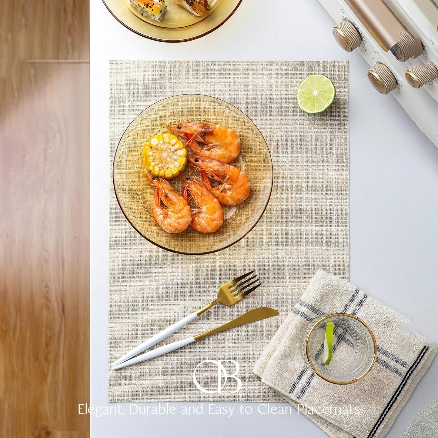 Placemats Set of 6 - Easy Clean Woven Vinyl Placemat for Dining Table, Indoor/Outdoor Place Mats, Washable PVC Table Mats（Beige）