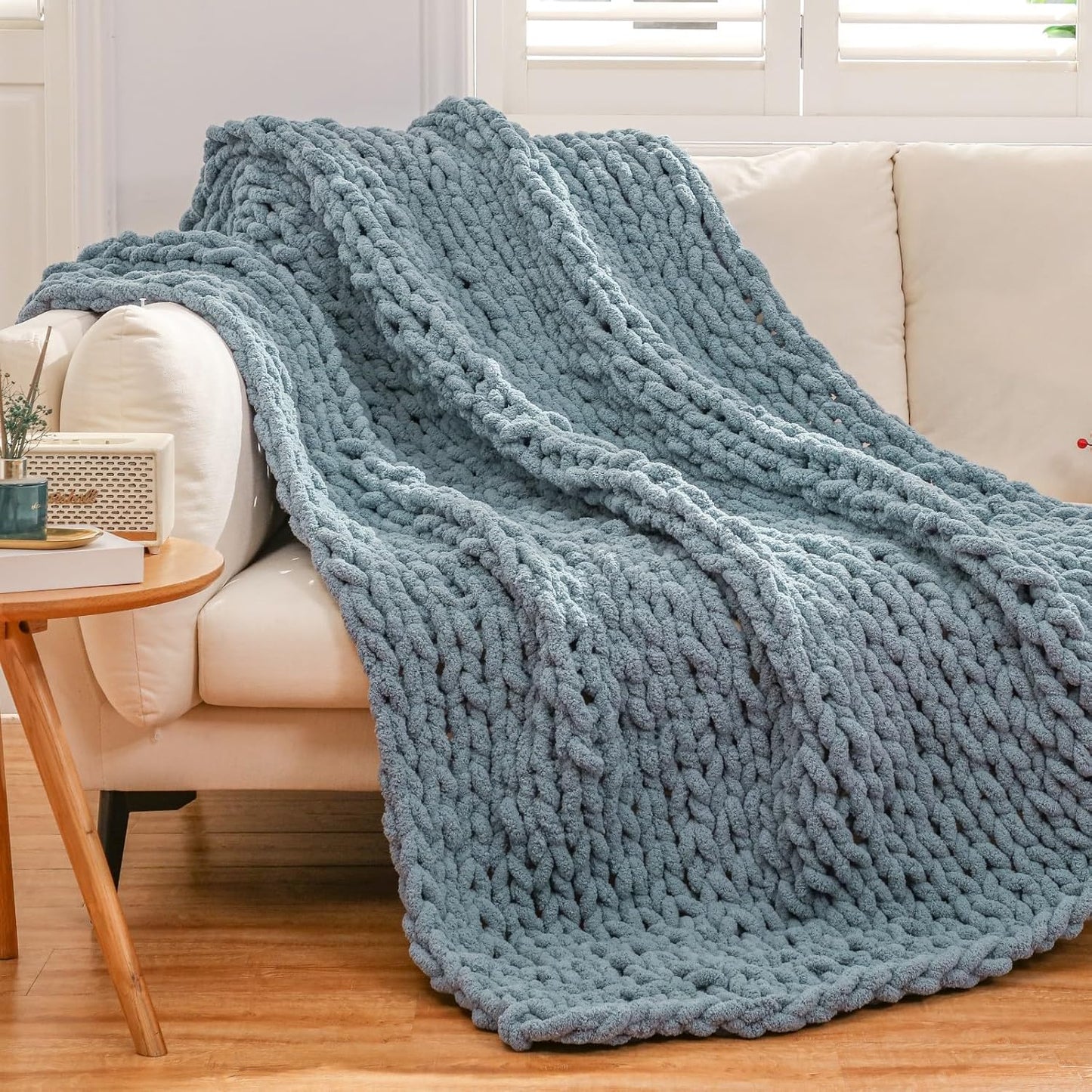WESHIONGOO Chunky Knit Blanket Throw 50"×60" Knitted Throw Blankets for Couch Bed Fluffy Soft Blanket with Jumbo Chenille Yarn Thick 100% Handmade(Dusty Blue)