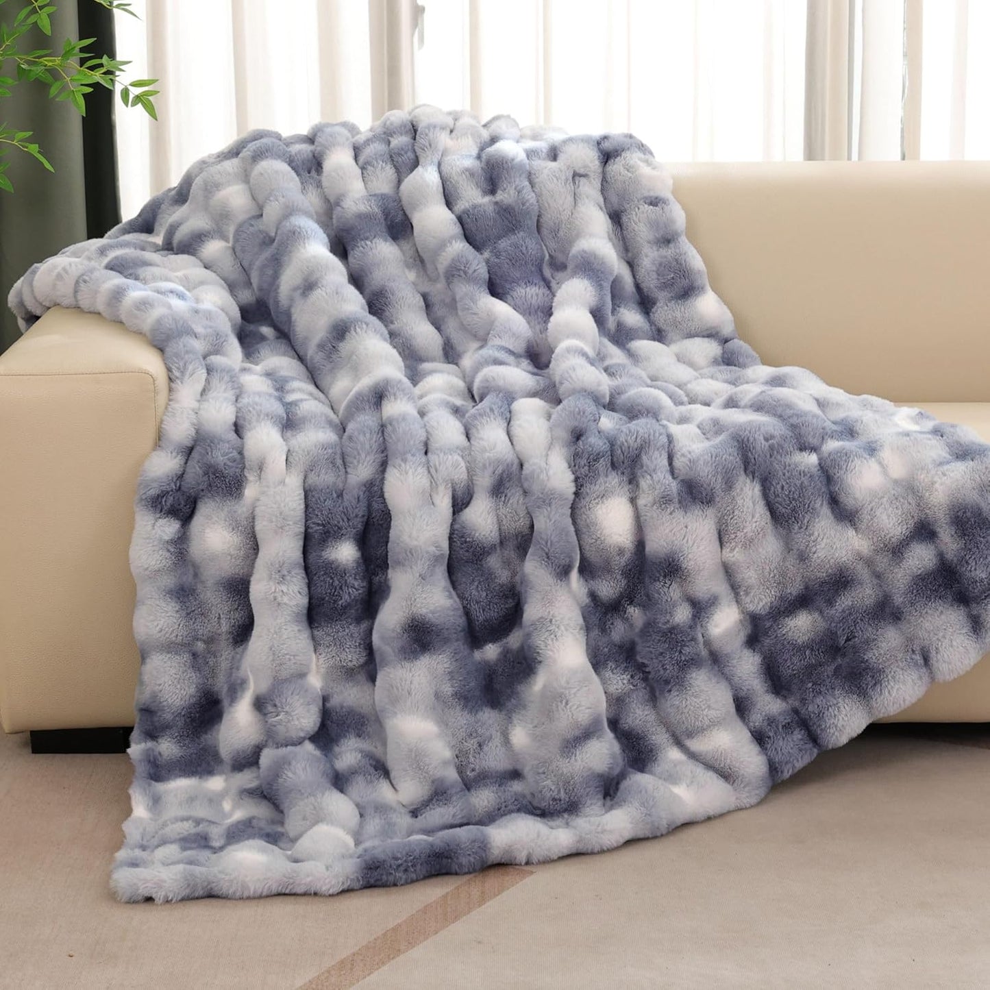 Tie-dye Blue Twin Cozy Faux Fur Blanket for Couch Bed Living Room 60x80 Furry Soft Fluffy Thick Warm Throw Blanket for Winter Home Gifts 860 GSM