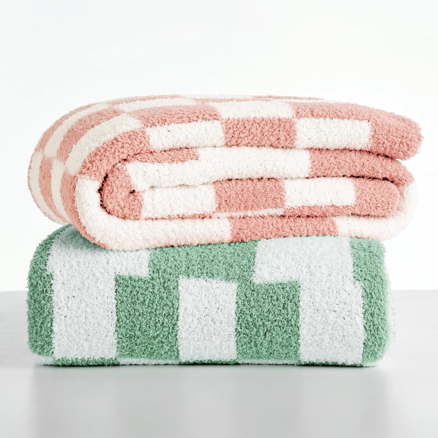 Joiedomi Throw Blanket for Couch, Pink White Checkered Knitted Blankets Gifts for Women Mom Girls, Cozy Cute Soft Throw Home Room Decor Aesthetic Women Mothers Birthday Gifts 50x70 Inches