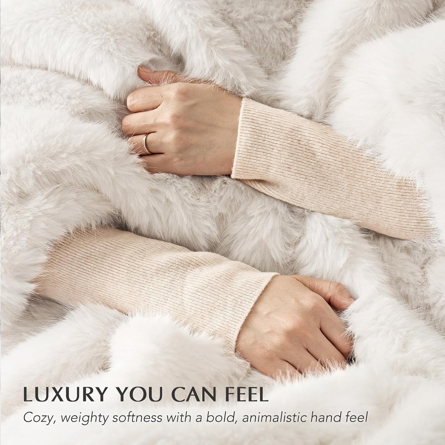 Luxury Faux Fur Throw Blanket, Soft Fluffy Faux Mink Blankets for Bed, Couch, Sofa, Thick Cozy Plush Warm Fur Throws with Reversible Velvet, Ivory Mink, 50"x60"