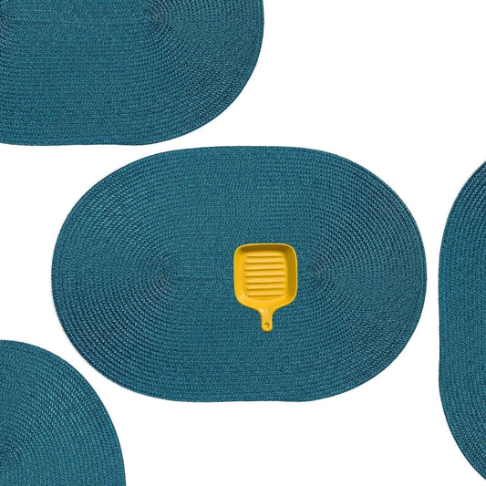 AHHFSMEI Placemats Set of 4 for Dining Table Washable Woven Vinyl Non-Slip 18x12 inches Placemat Heat-Resistant Durable Table Mats for Dining Table Easy to Clean (Oval Blue, 4)