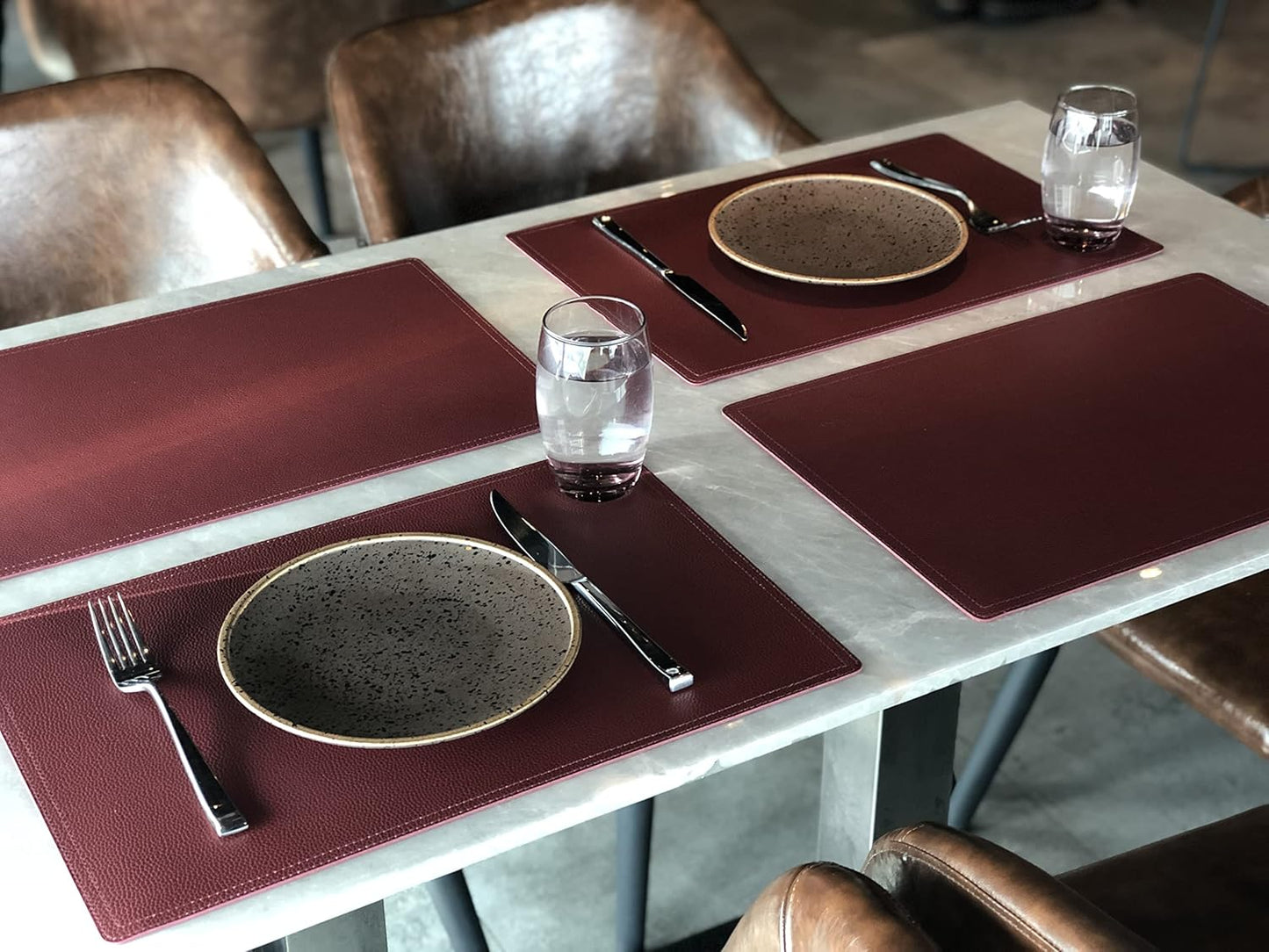 Set of 6 Faux Leather Placemats, PU Table Mats, Waterproof, Stain Resistant, Heat Resistant, Easy to Clean for Kitchen Dining Table,Conference Table