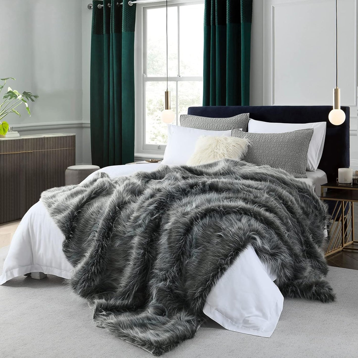 Luxury Faux Fur Blanket King Size, Ultra Big Grey and Black High Pile Mixed Faux Fur Throw Blanket, Oversized Super Warm, Fuzzy, Elegant, Fluffy Decoration Throws for Sofa, Couch and Bed, 104''x 90''