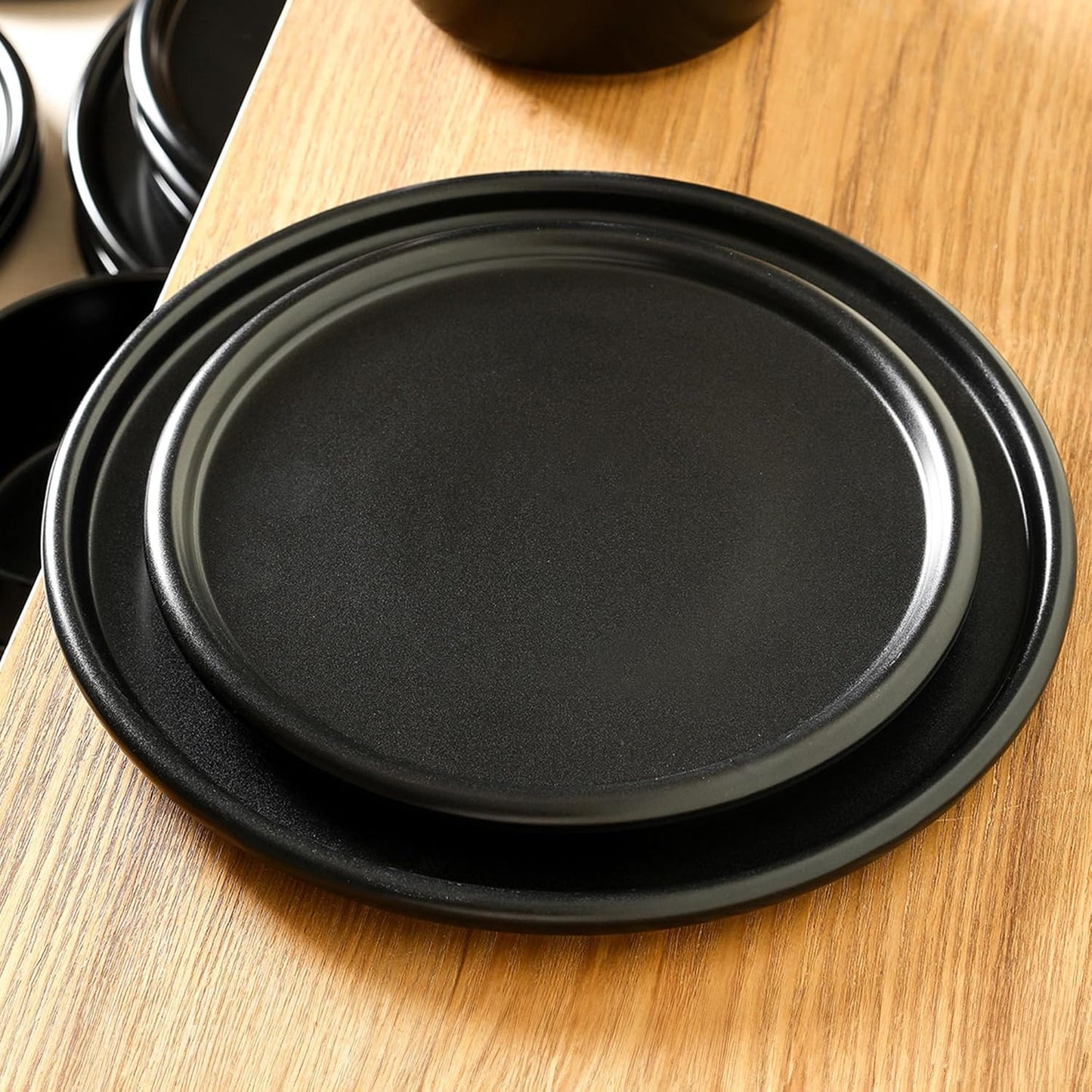 Stone Lain Eden 4-Piece Salad Plate Set Stoneware, Black