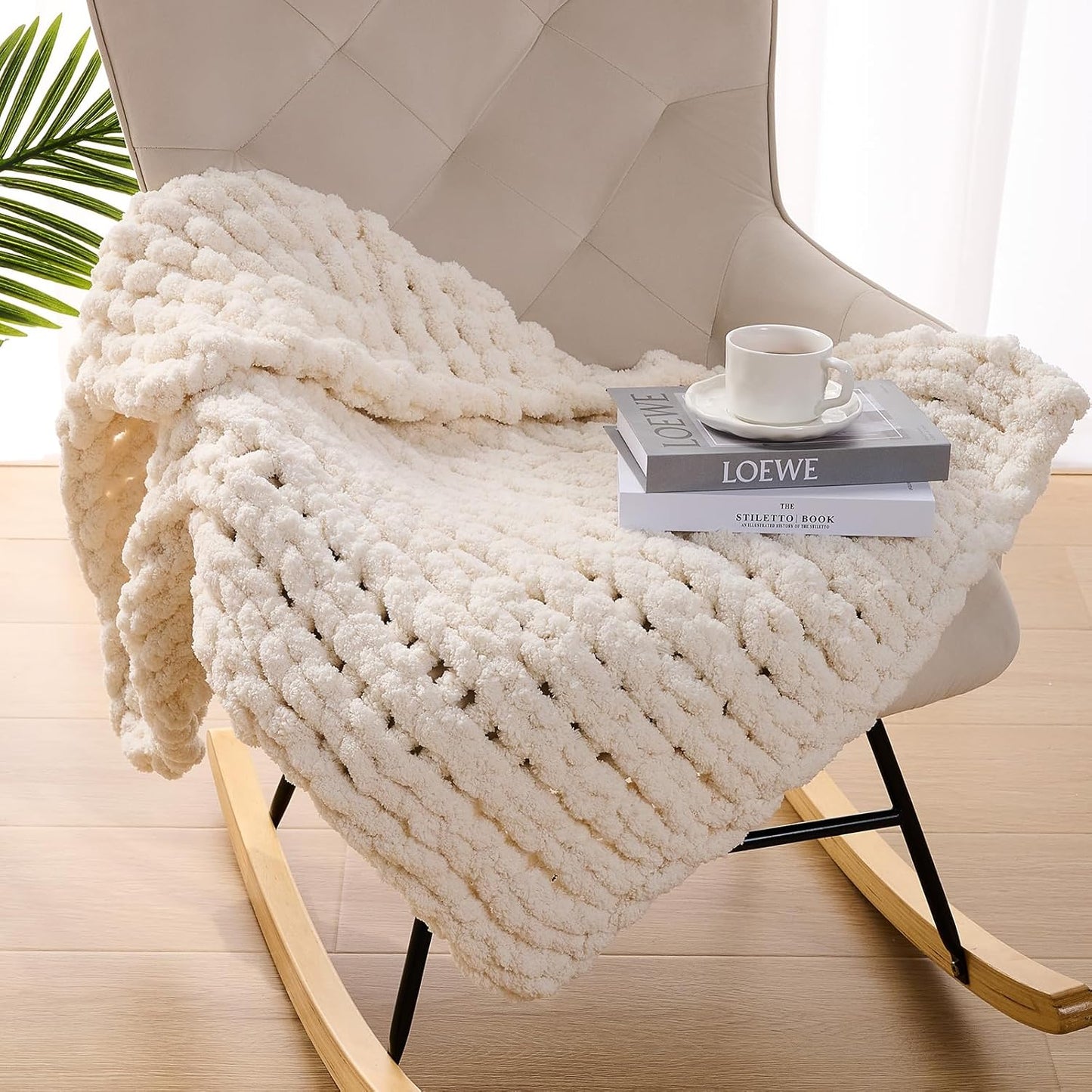 L'AGRATY Chunky Knit Blanket Throw: 30''x40'' Chenille Chunky Knitted Throw Blankets for Bed Couch - Handmade Thick Big Cable Knit Blankets - Large Crochet Rope Blanket for Home Decor(Ivory)