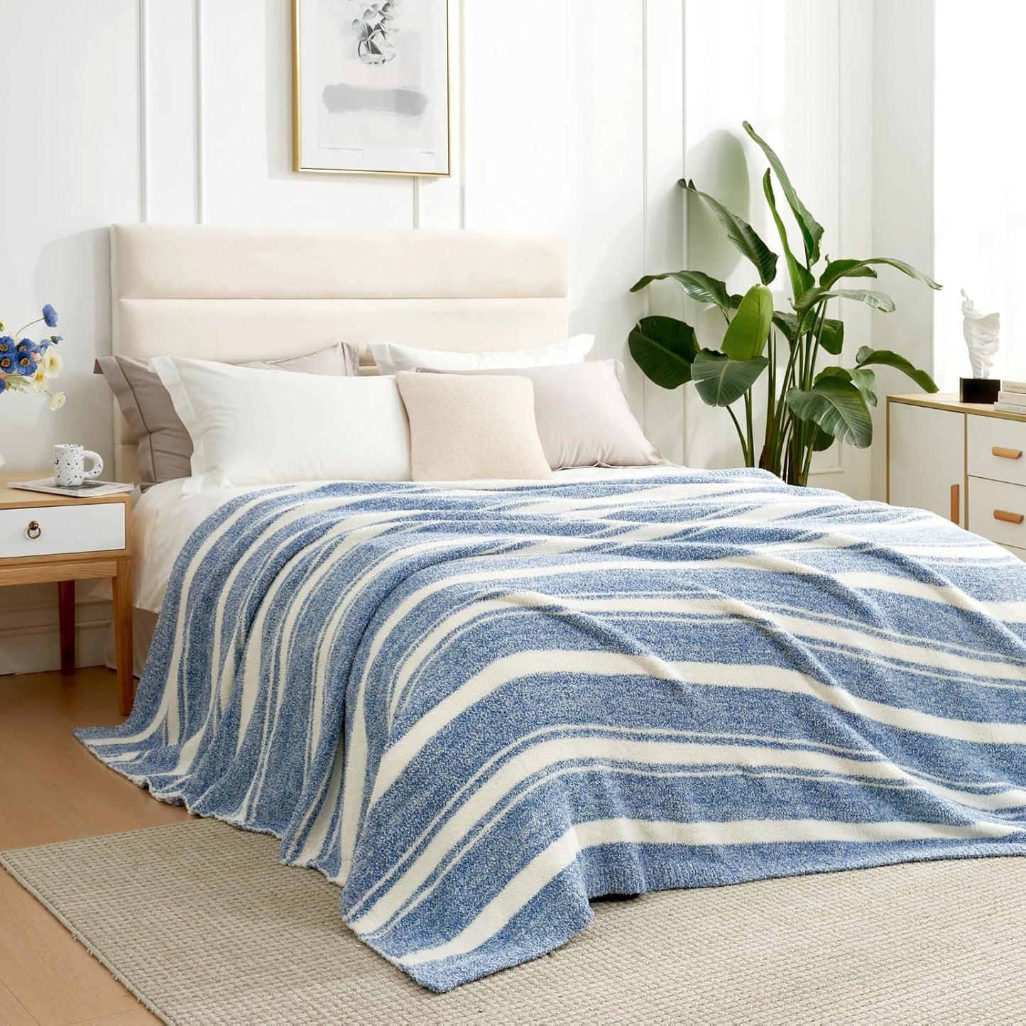 Snuggle Sac Queen Size Bedding Blankets, Oversized Bed Blankets Super Soft Warm Cozy Knit Fuzzy Blankets for Bed, Bedroom, Stripe Blue, 90"x90"