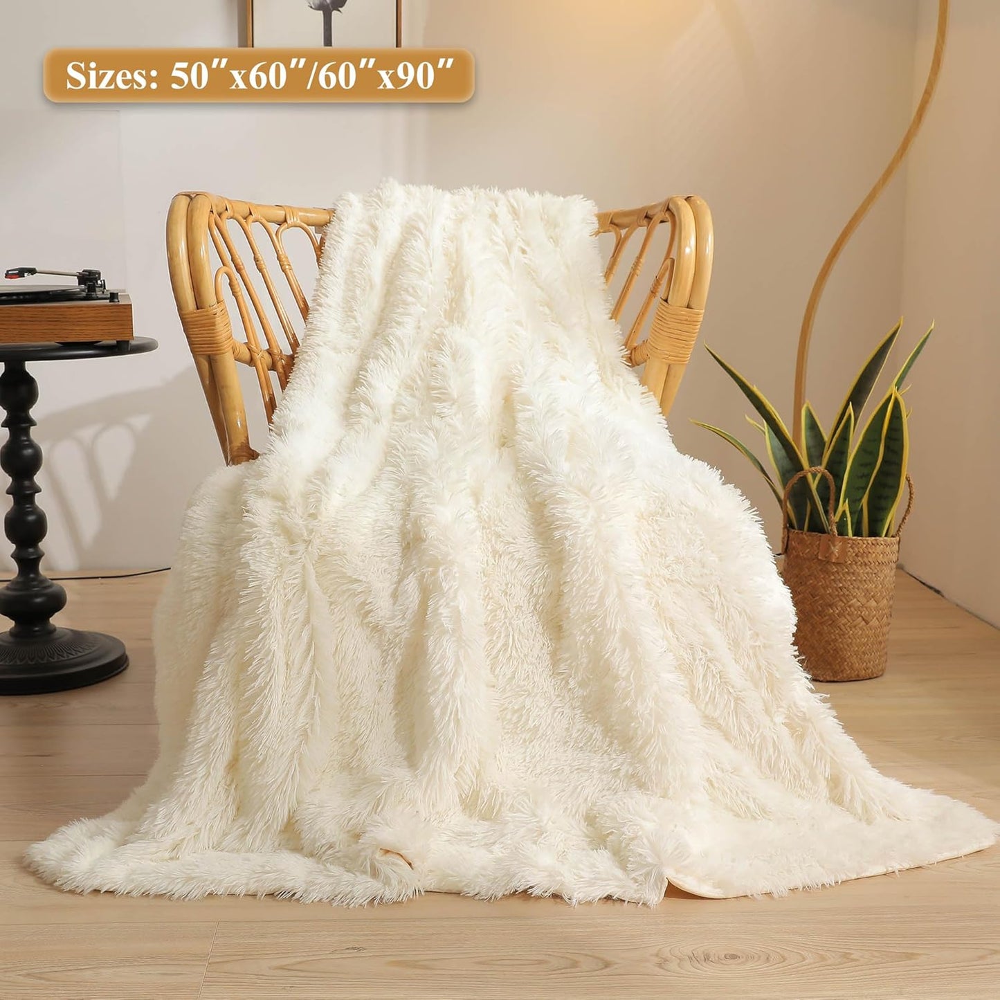 XeGe Luxury Faux Fur Throw, Ivory Soft 50x60 Fluffy Blanket, Ivory Shaggy Plush Decorative Couch Throw, Cute Furry Fuzzy Office Lap Blanket for Bedroom Living Room Beige