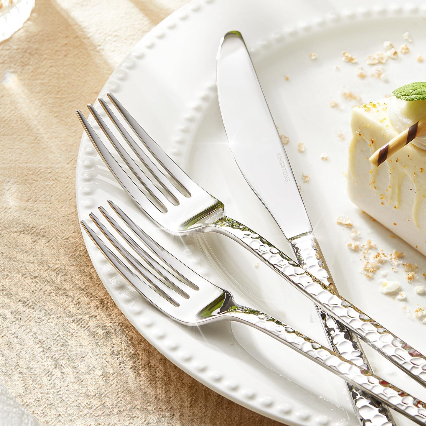 KINGSTONE 30 Piece Hammered Silverware Set, 18/10 Stainless Steel Flatware Set for 6, Cutlery Set for Home, Party, Wedding, Mirror Polished Dishwasher Safe