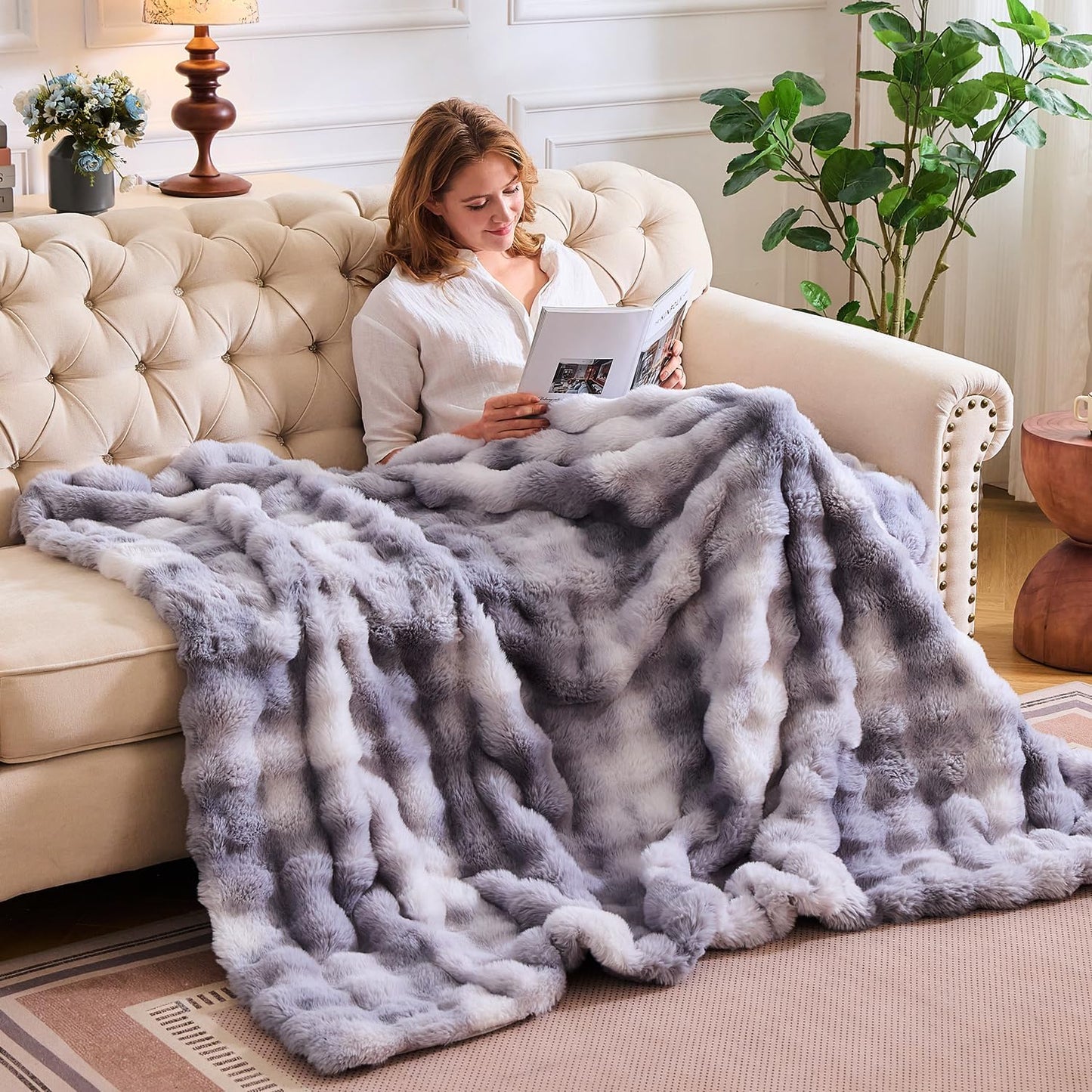 Lotus Karen Faux Fur Throw Blanket - Tie-Dye Gray, Big Bubble Rabbit Fluff, 50x60 Inches