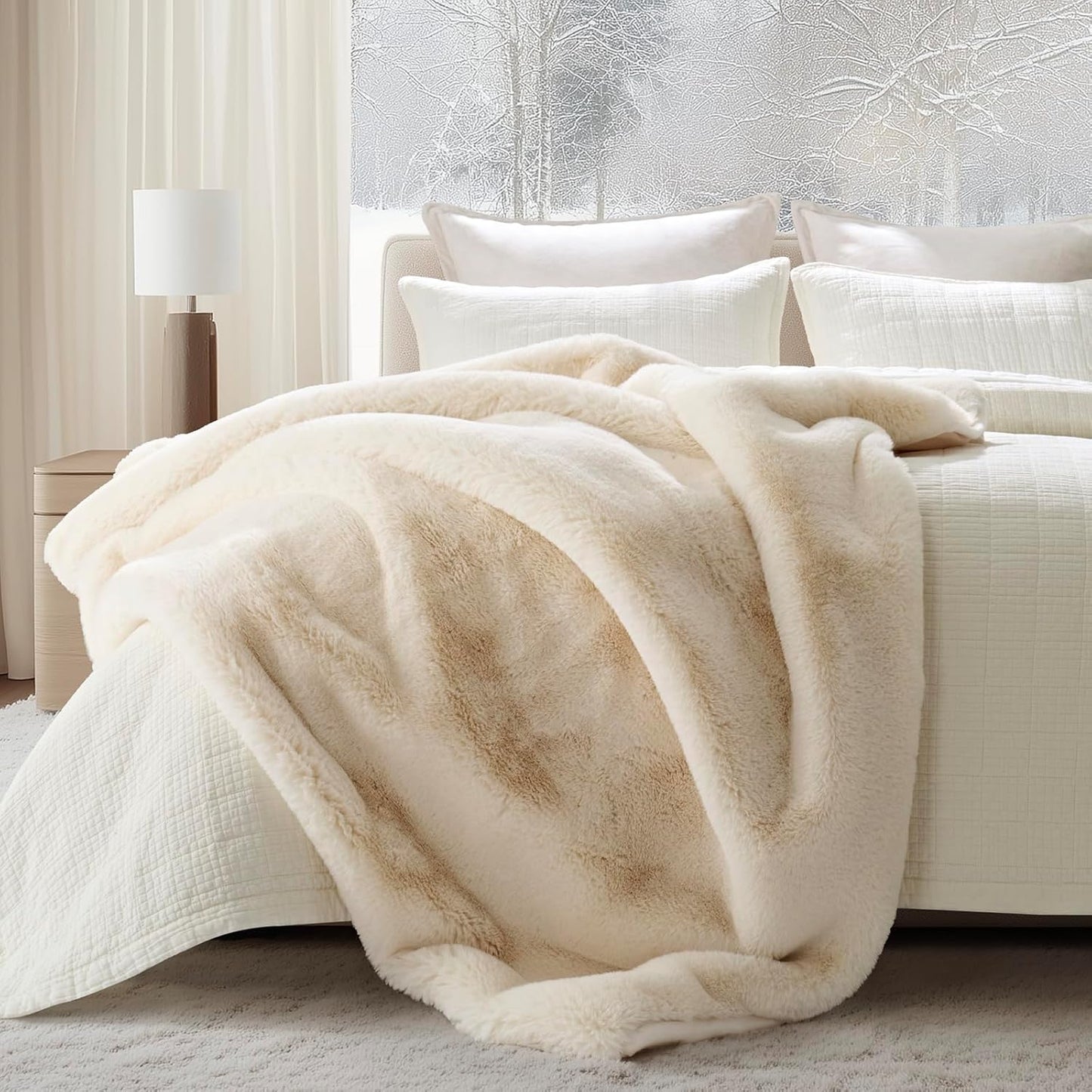Luxury Soft Faux Chinchilla Fur Throw Blanket for Couch, Warm Thick Heavy Winter Throw Blanket 1220GSM for Bed, Fluffy Cozy Mink Blanket with Reversible Velvet, Arctic White, 50"x60"
