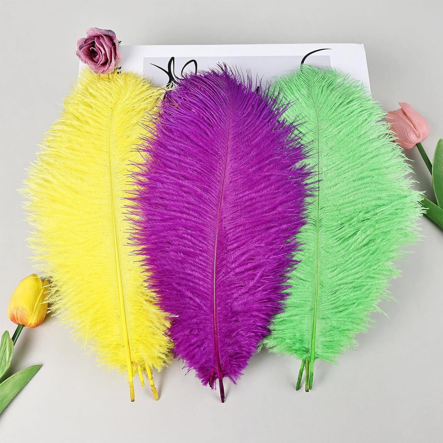 THARAHT Light Yellow Ostrich Feathers 12pcs Natural Bulk 8-10Inch 20cm-25cm for Wedding Party Centerpieces Easter Gatsbi and Home Decoration Feathers