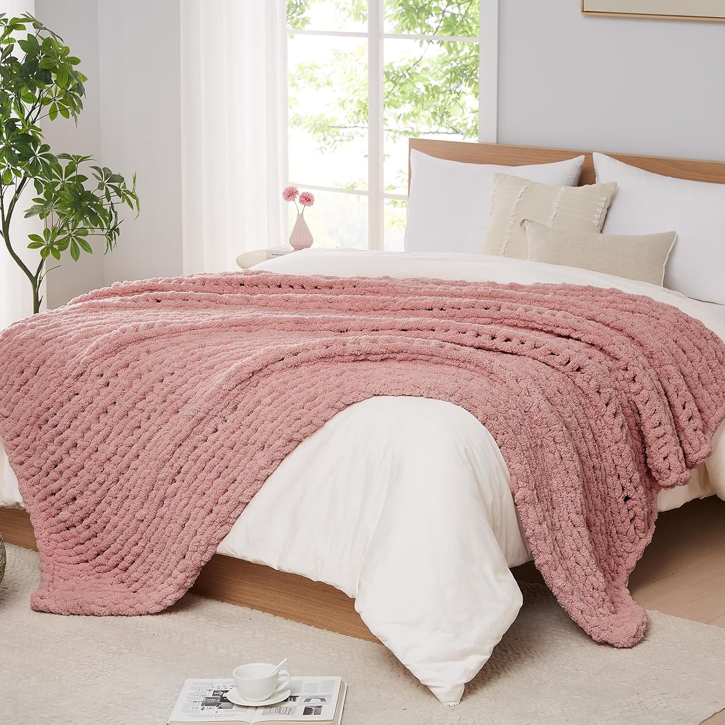 L'AGRATY Chunky Knit Blanket Throw - Soft Chunky Throw Blanket 60x80: 100% Hand Kintted Chenile Crochet Throw Blanket for Couch - Large Cable Knit Chunky Blanket for Home Decor(Rose Pink)