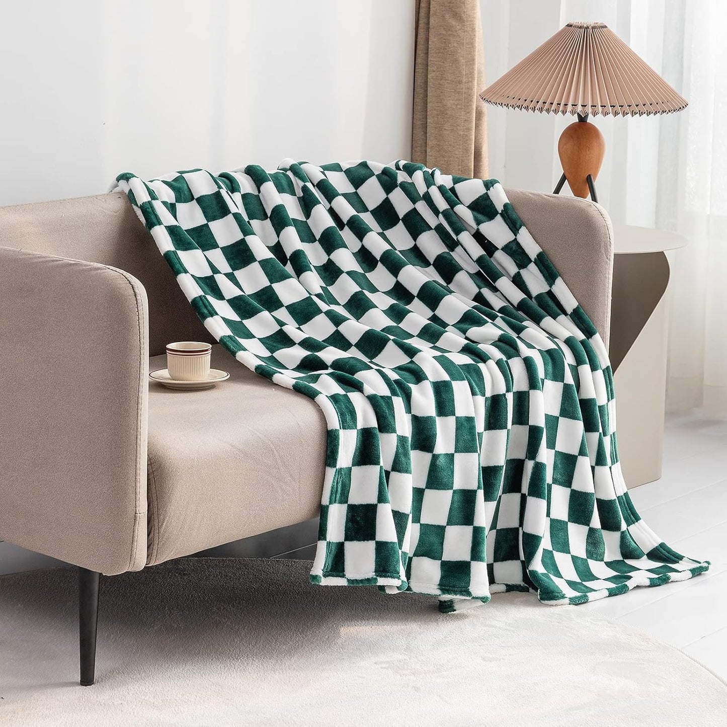 LOMAO Throw Blankets Flannel Blanket with Checkerboard Grid Pattern Soft Throw Blanket for Couch, Bed, Sofa Luxurious Warm and Cozy for All Seasons (Green, 60"x80")