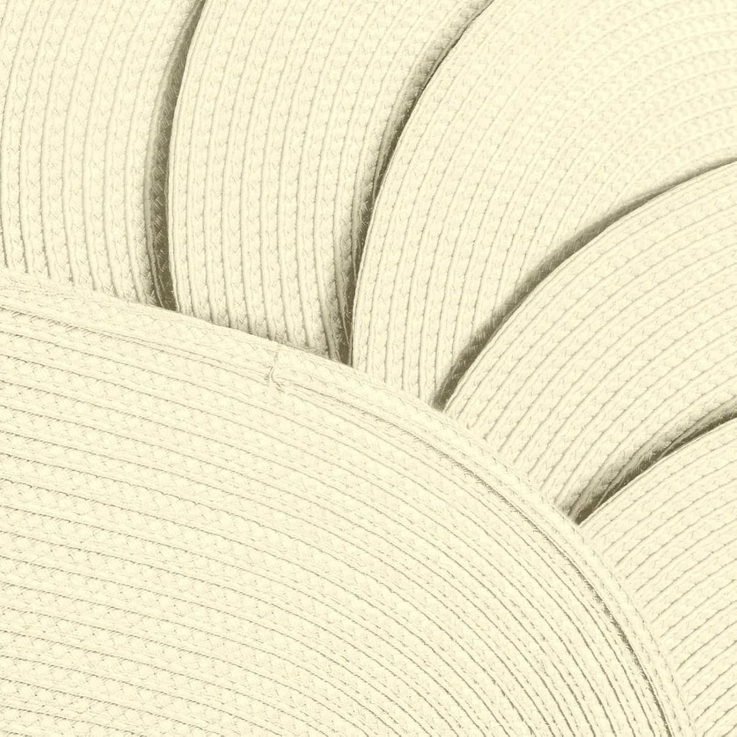 AHHFSMEI Placemats Set of 4 for Dining Table Washable Woven Vinyl Non-Slip 18x12 inches Placemat Heat-Resistant Durable Table Mats for Dining Table Easy to Clean(Ivory 4)