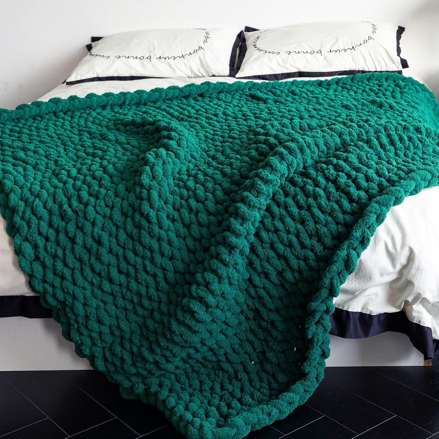 Chunky Knit Blanket - Luxury Soft Cozy 60 * 80 Throw Blanket,100% Woven Blanket Rope Knot Throw Blanket for Couch, Sofa, Home Decor, Gift - Machine Washable（Blackish Green）