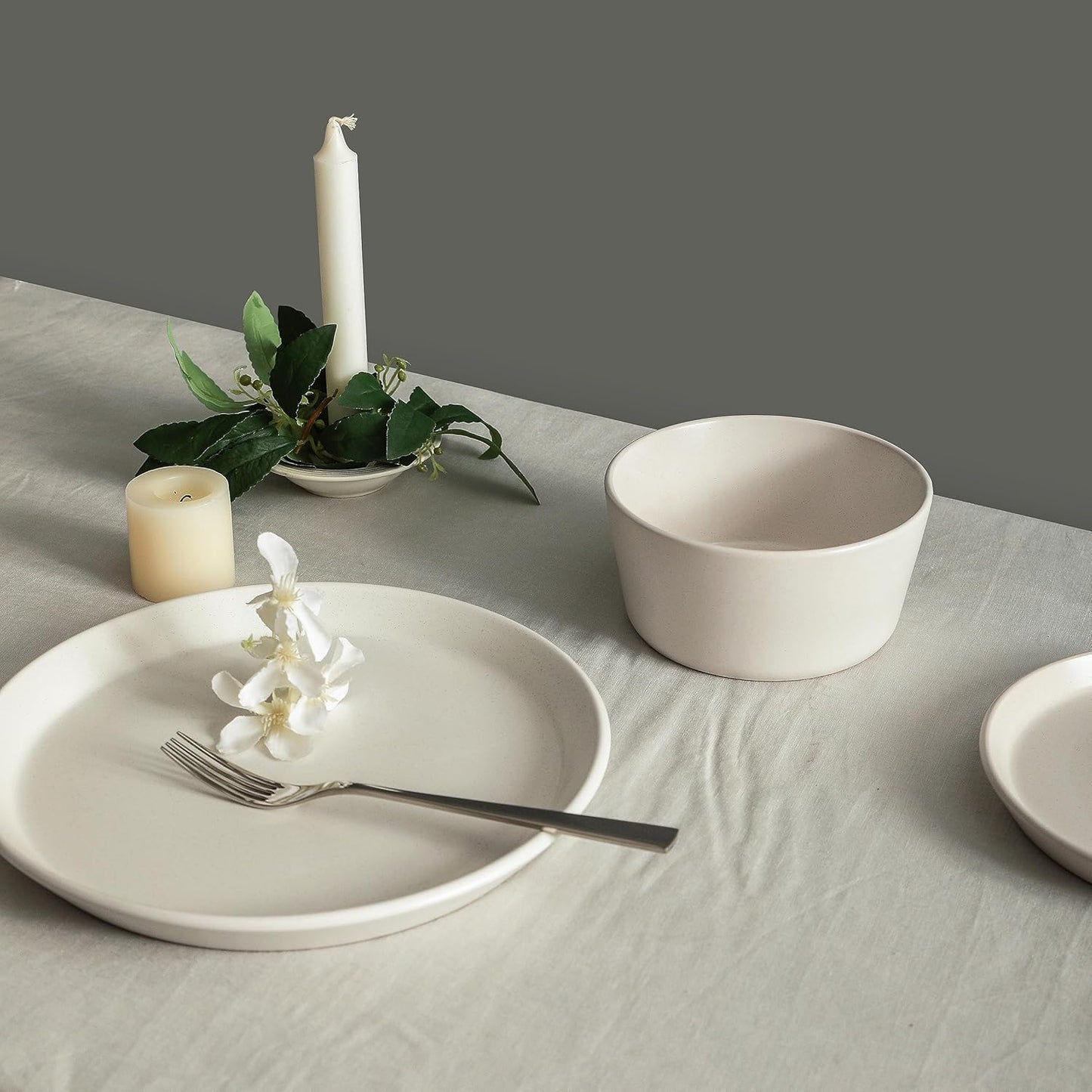 Stone Lain Albie 32-Piece Dinnerware Set Stoneware, White Speckled