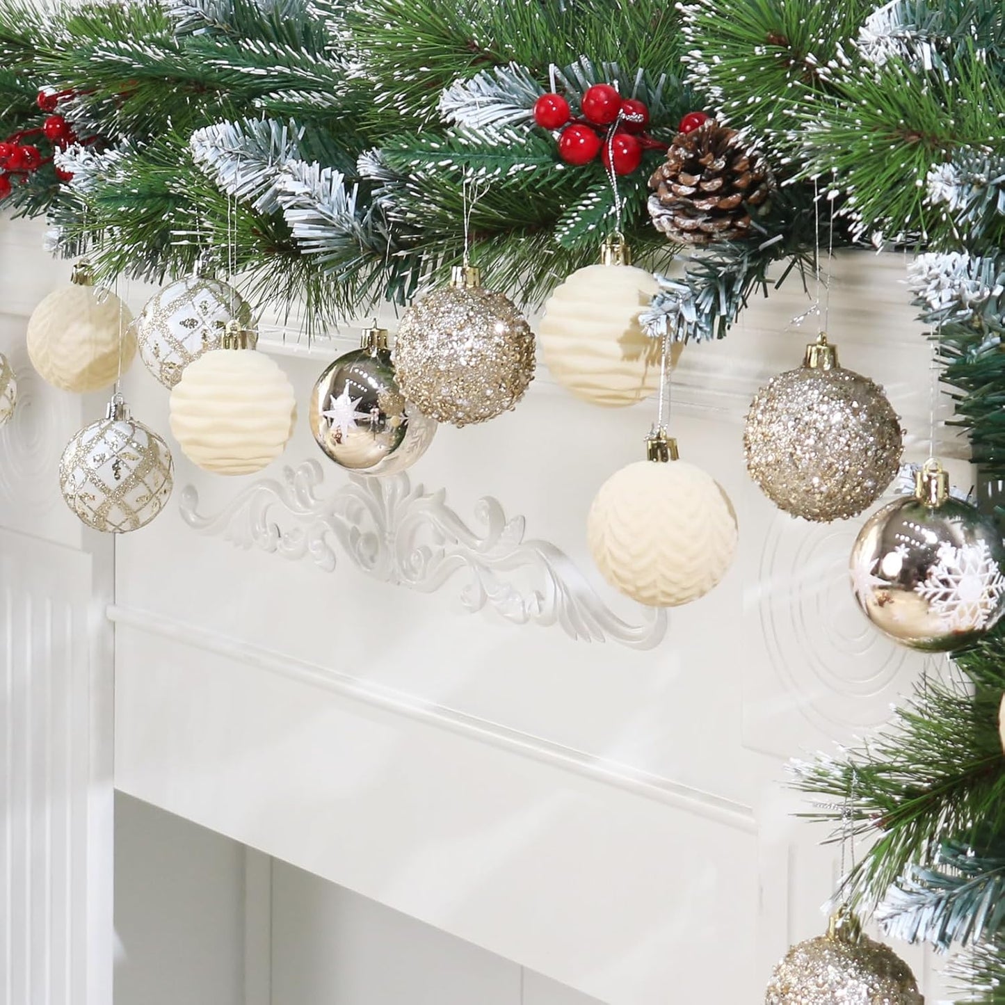 2.36In Velvet Christmas Ball Ornaments, 25PCS Champagne Flocked Christmas Tree Hanging Decorations, for Home Holiday Wedding Indoor Xmas Party Decor.