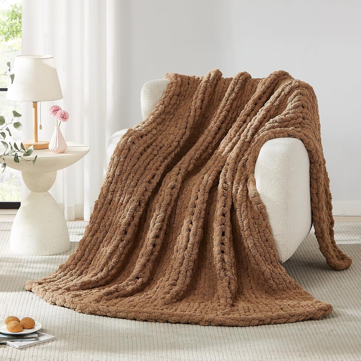 L'AGRATY Chunky Knit Blanket Throw: 72''x84'' Chenille Chunky Knitted Throw Blanket for Bed Couch - Handmade Thick Big Cable Knit Blanket - Large Chunky Crochet Rope Blanket for Home Decor(Brown)