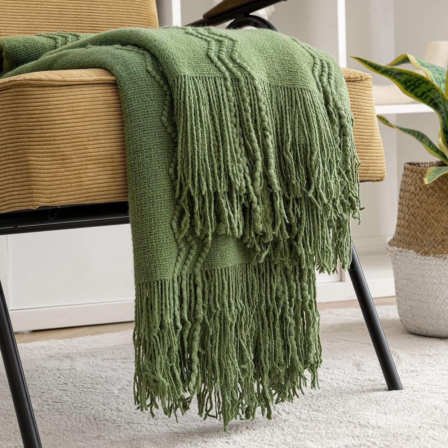 MIULEE Moss Green Knitted Throw Blanket for Couch Textured Knit Blanket with Tassels Cozy Woven Bed Blanket for Sofa Bed Chair Wave Pattern Spring Home Decor for All Seasons 50"x60"