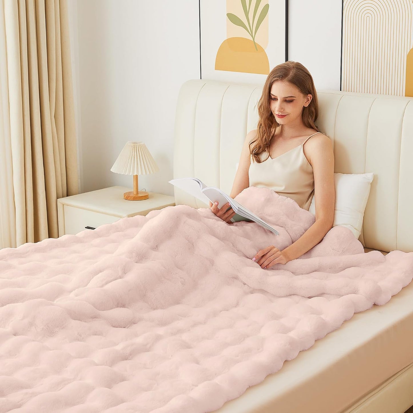 Pink Fluffy Blanket for Couch Living Room Faux Fur 50x60 Fuzzy Throw Blanket for Bed Soft Furry Bed Cozy Comforter Home Decor Gifts 860 GSM