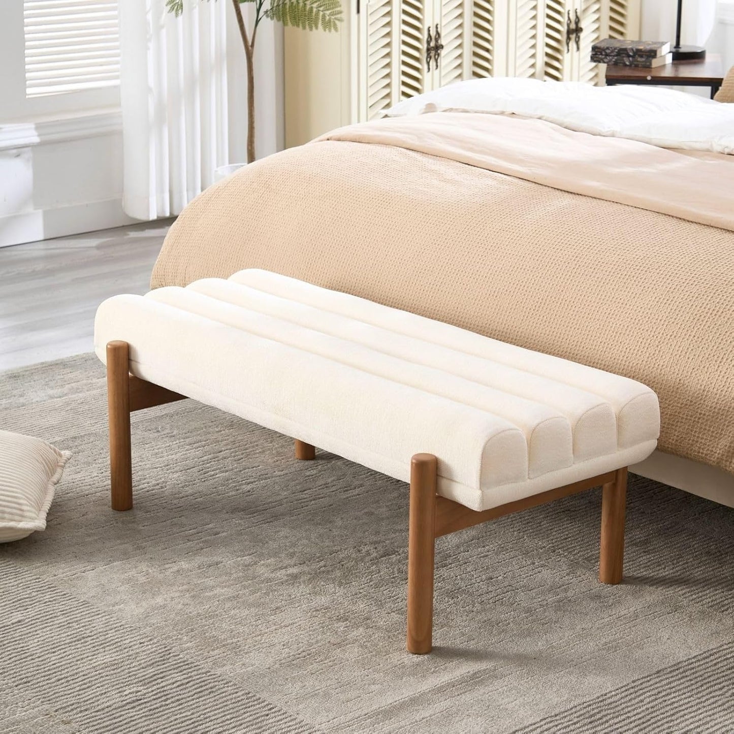 White Modern Bench Upholstered End of Bed Bench Chenille Fabric Bedroom Bench for Entryway Living Room Vanity Makeup Room, 47" Long, Wooden Legs