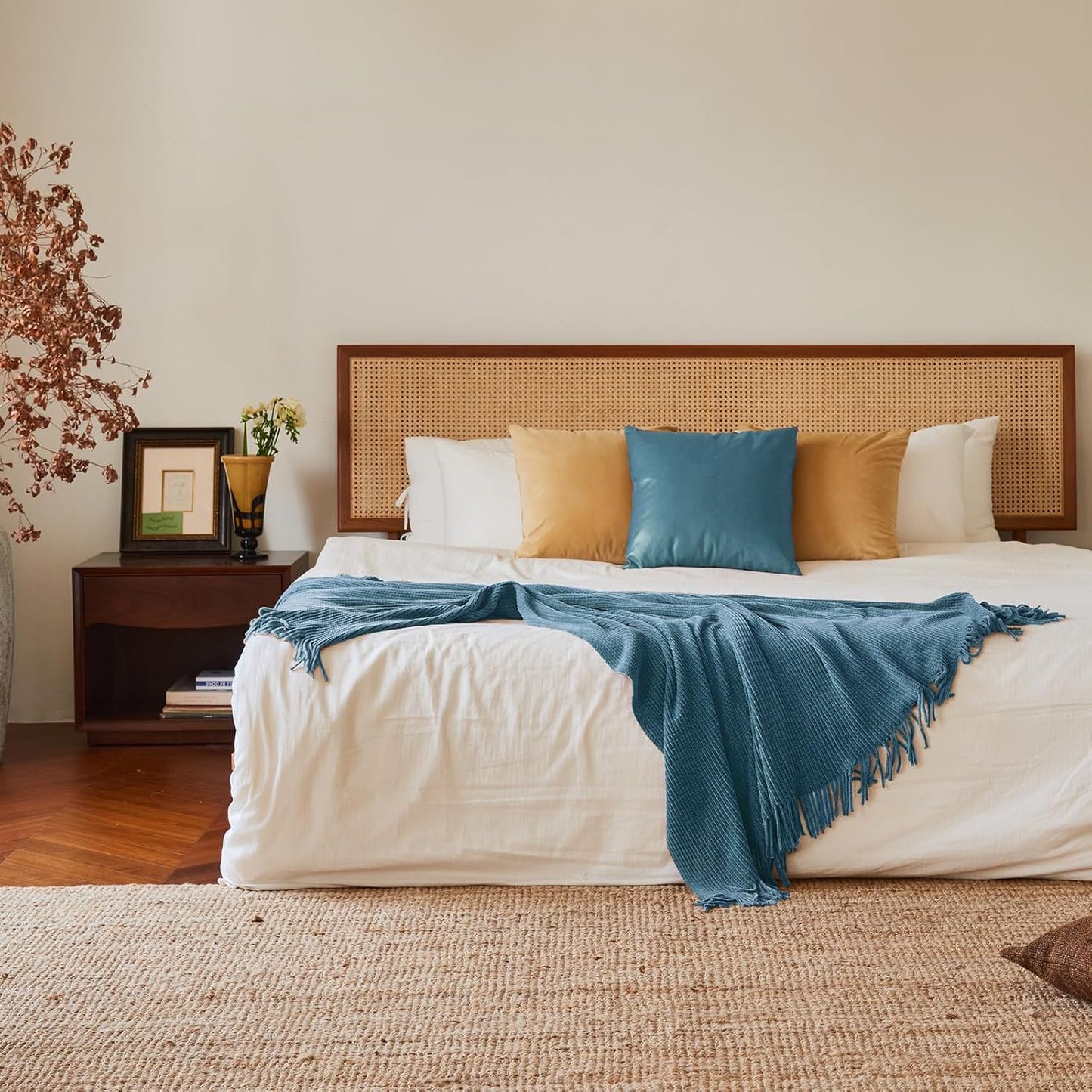 lifein Throw Blanket for Couch, Soft Boho Decor Bed Throw,Cozy Blue Chenille Knitted Small Farmhouse Lightweight Throw for Spring(Sky Blue,60 * 80")