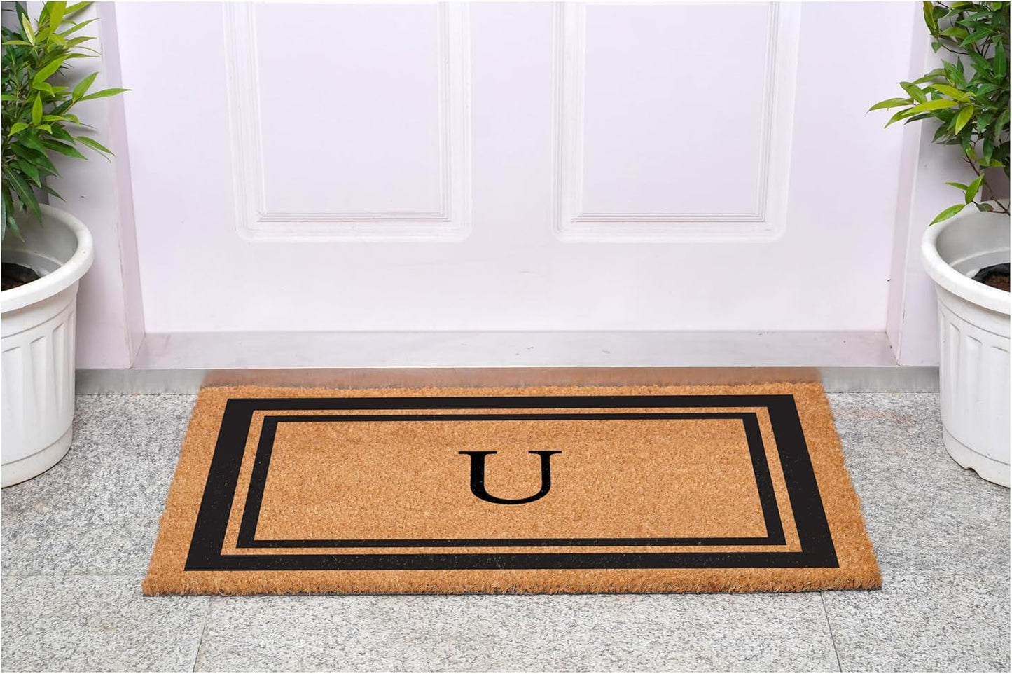 Calloway Mills 152962448 Black Border 24" x 48" Monogram Doormat (Letter U)